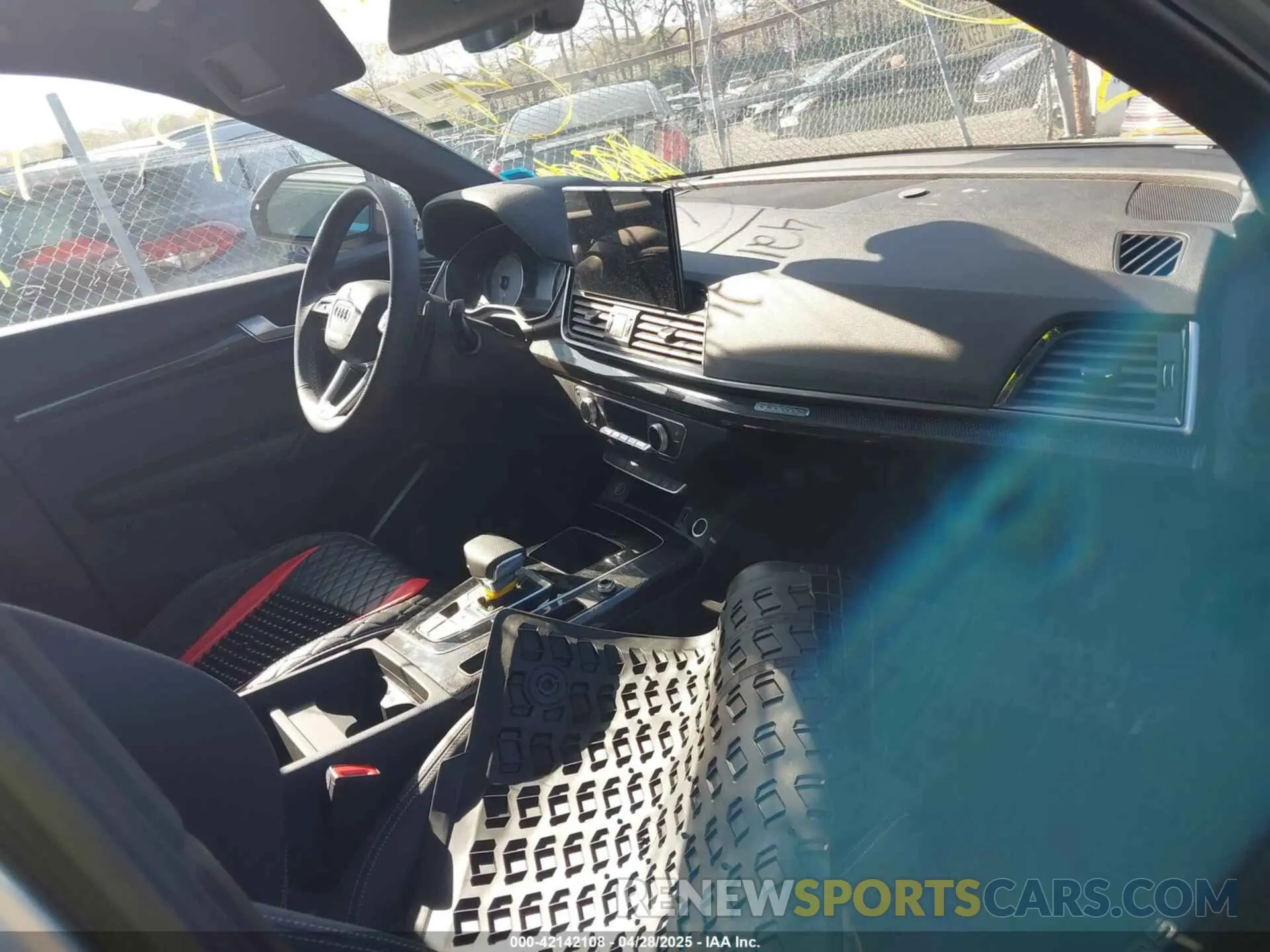 5 Photograph of a damaged car WA1A4AFYXR2128480 AUDI SQ5 2024