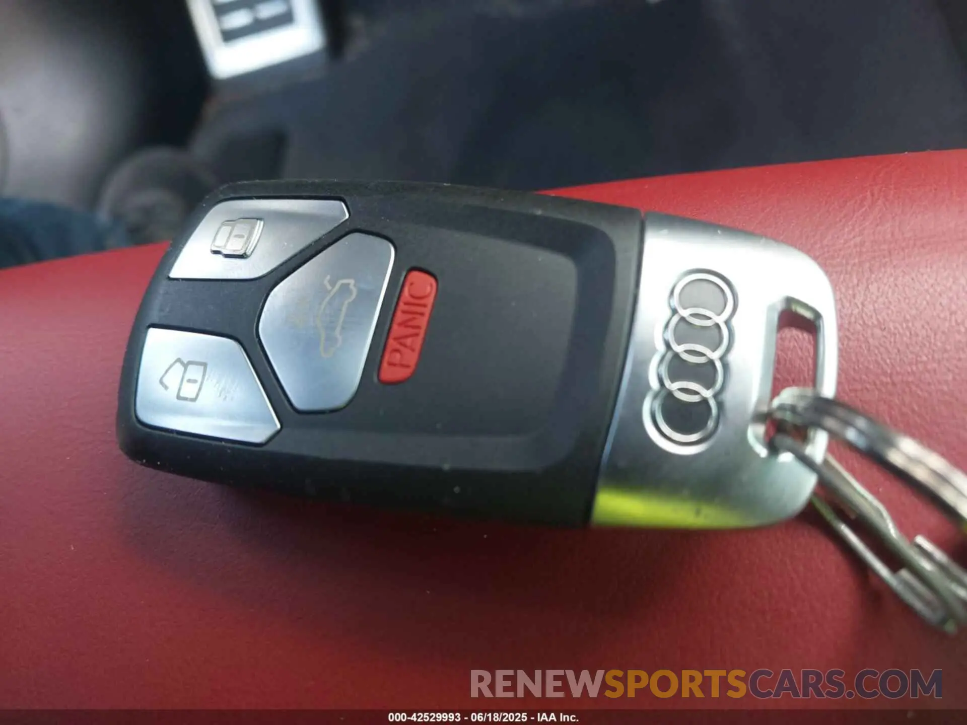 11 Photograph of a damaged car WA1B4AFY0R2011267 AUDI SQ5 2024