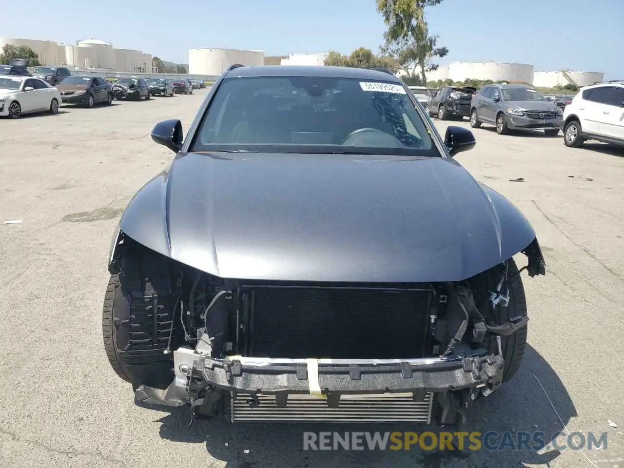 5 Photograph of a damaged car WA1B4AFY3R2057790 AUDI SQ5 2024