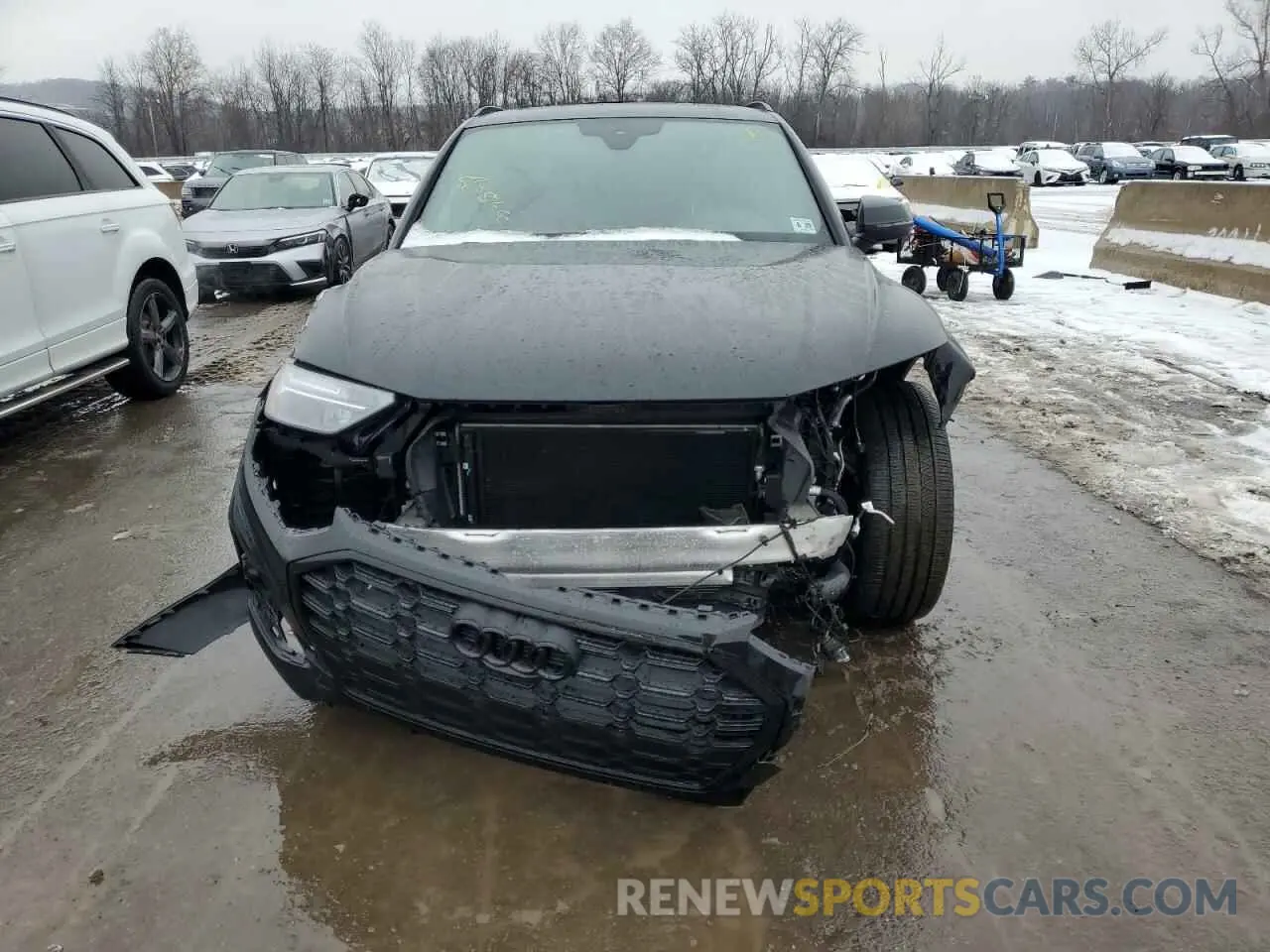 5 Photograph of a damaged car WA1B4AFY4R2104146 AUDI SQ5 2024