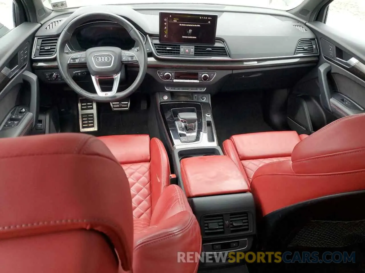 8 Photograph of a damaged car WA1B4AFY4R2104146 AUDI SQ5 2024