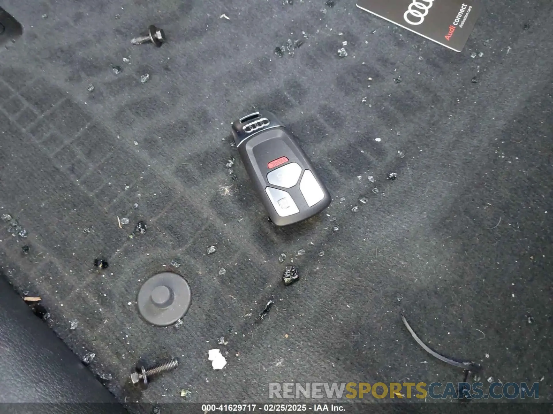 11 Photograph of a damaged car WA1B4AFY6R2050929 AUDI SQ5 2024