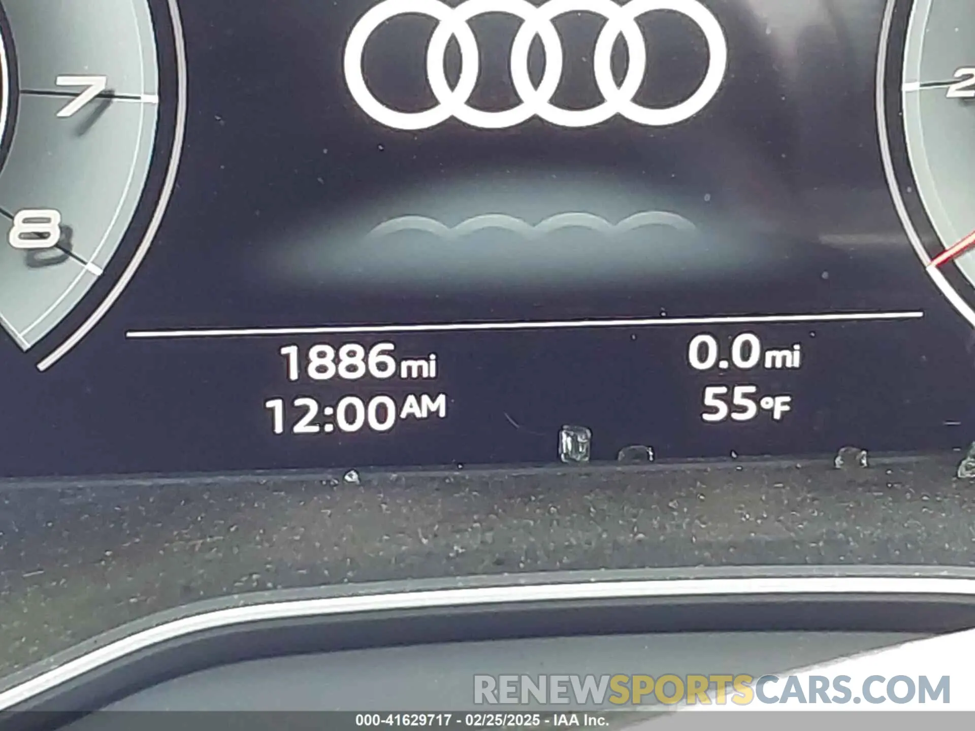 15 Photograph of a damaged car WA1B4AFY6R2050929 AUDI SQ5 2024