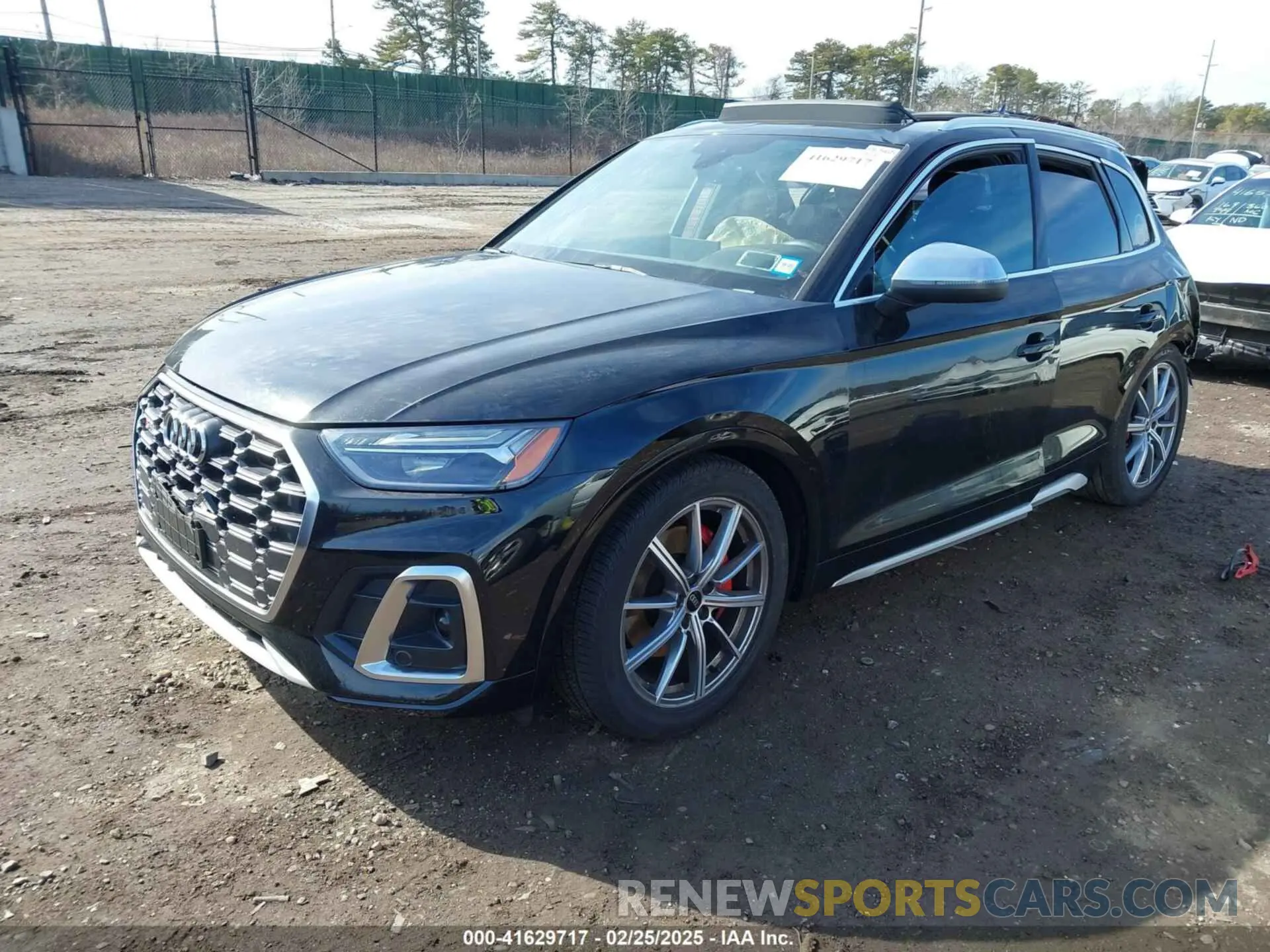 2 Photograph of a damaged car WA1B4AFY6R2050929 AUDI SQ5 2024
