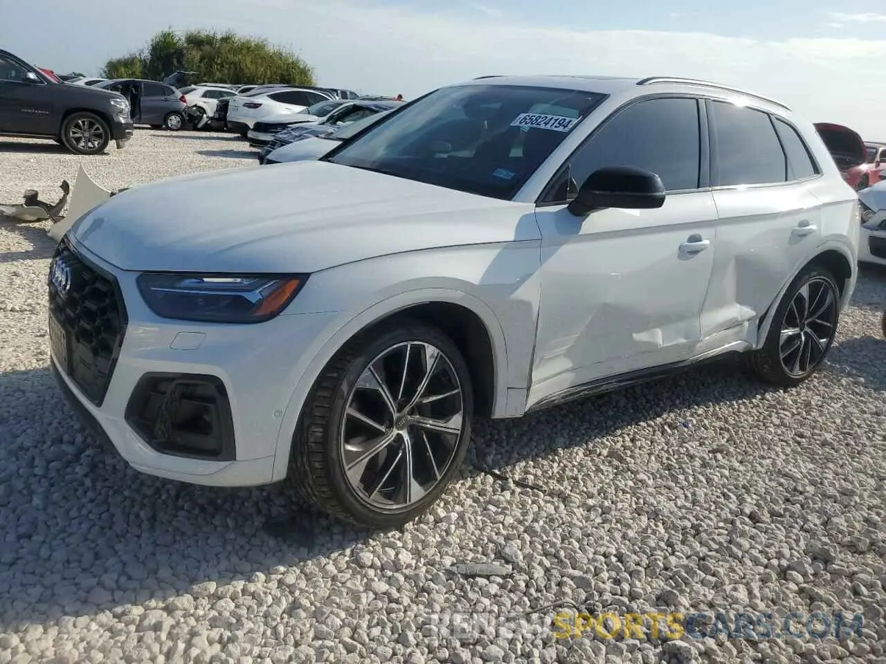1 Photograph of a damaged car WA1C4AFY9R2055613 AUDI SQ5 2024