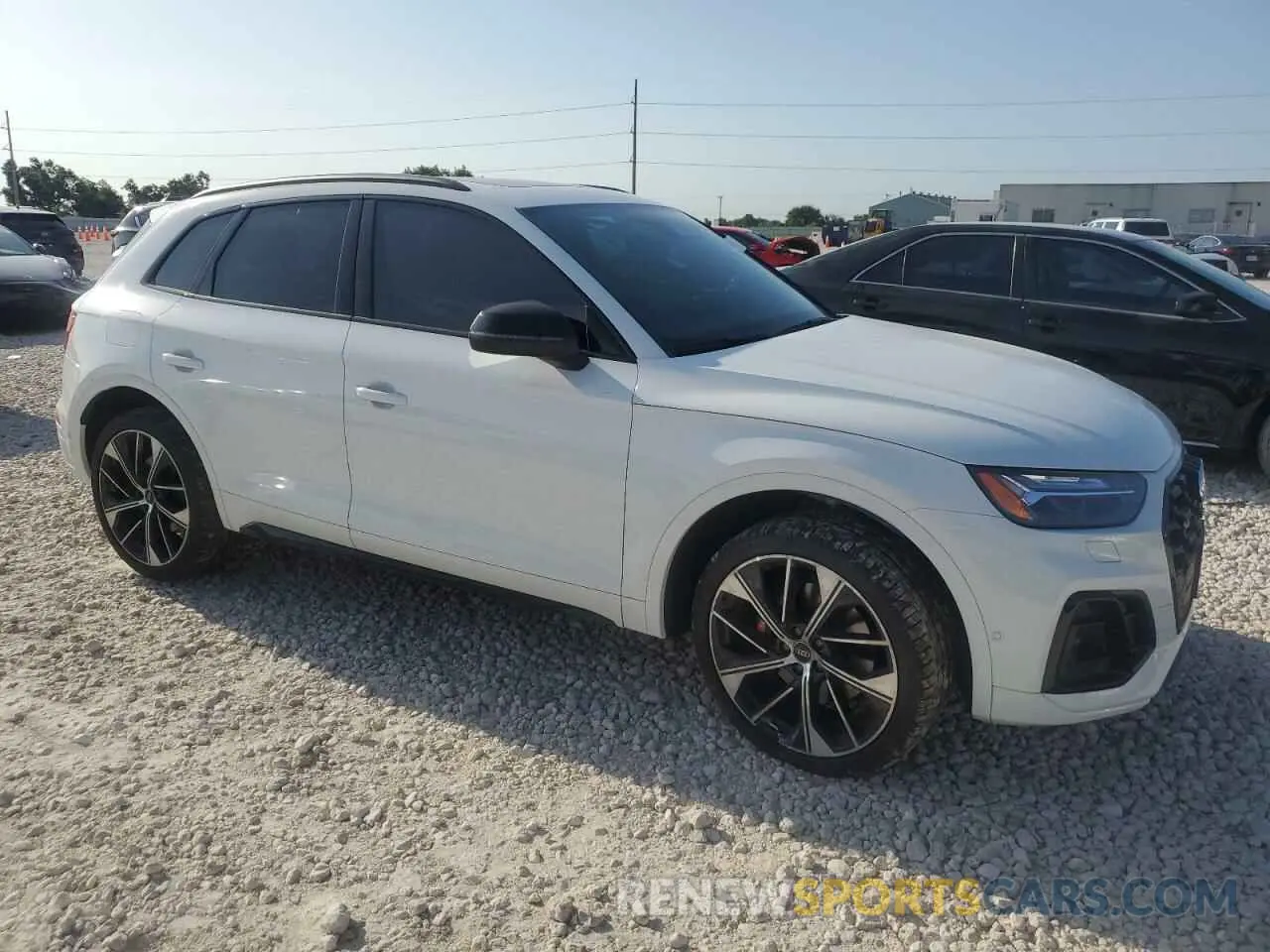 4 Photograph of a damaged car WA1C4AFY9R2055613 AUDI SQ5 2024