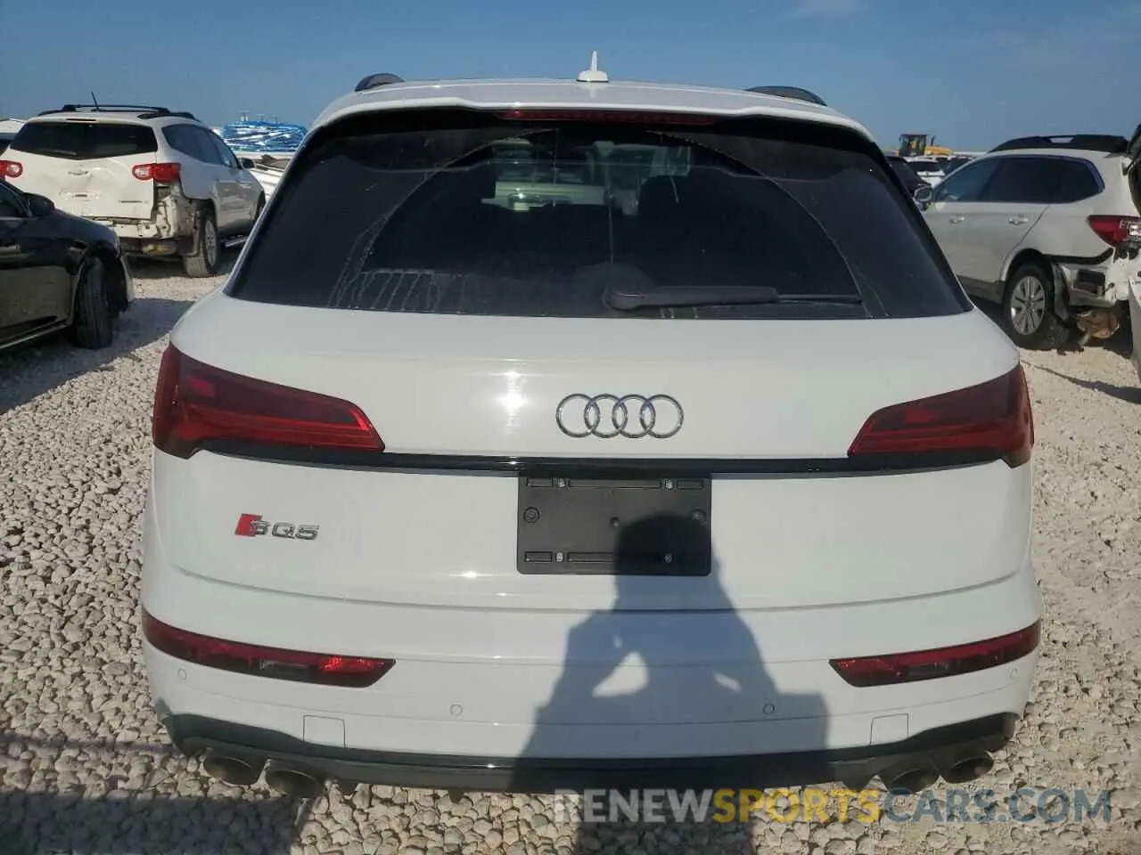 6 Photograph of a damaged car WA1C4AFY9R2055613 AUDI SQ5 2024