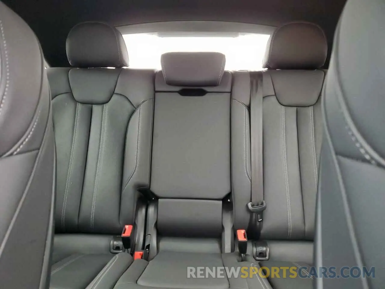 10 Photograph of a damaged car WA134AFY0M2079288 AUDI SQ5 SPORTB 2021