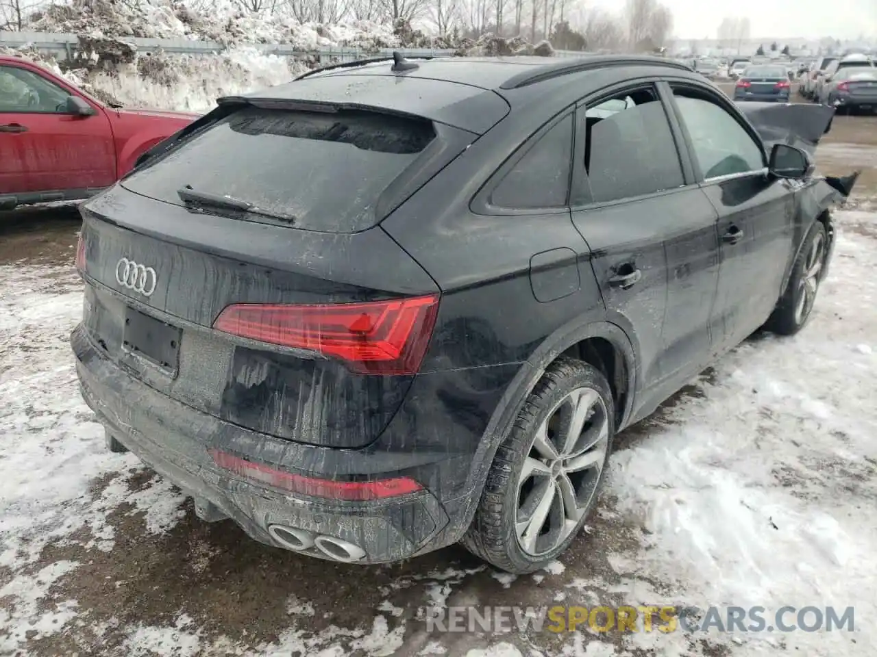 4 Photograph of a damaged car WA134AFY3M2087174 AUDI SQ5 SPORTB 2021