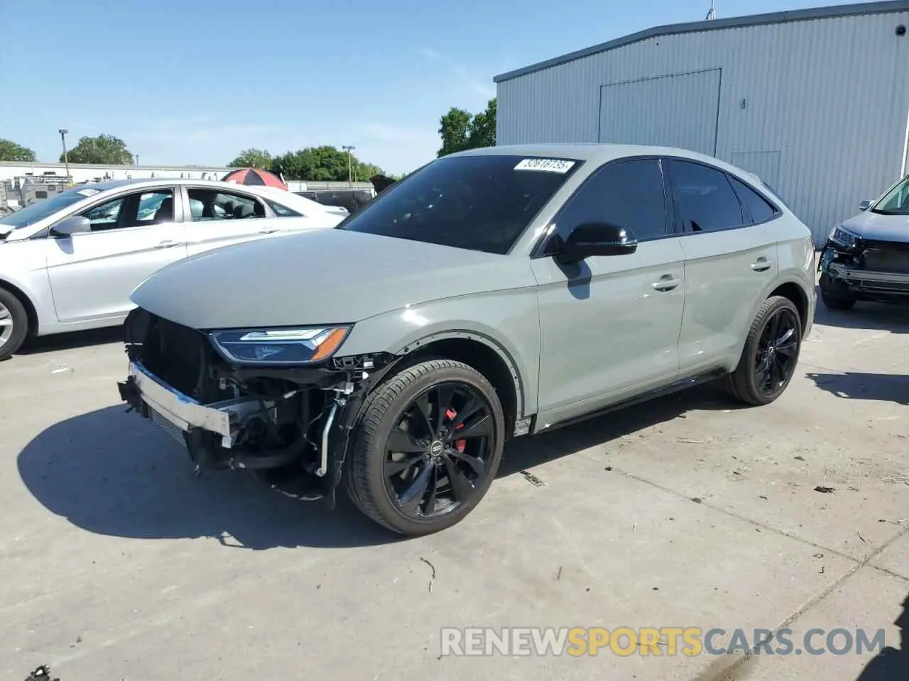 1 Photograph of a damaged car WA124AFY9N2032645 AUDI SQ5 SPORTB 2022