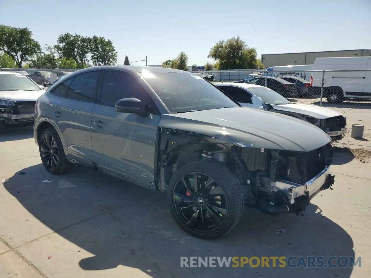 4 Photograph of a damaged car WA124AFY9N2032645 AUDI SQ5 SPORTB 2022