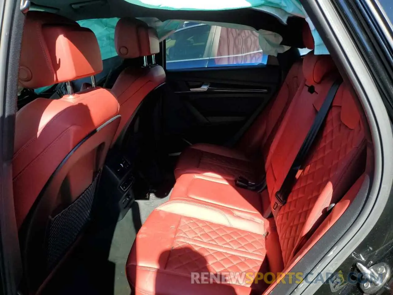11 Photograph of a damaged car WA134AFY3N2088567 AUDI SQ5 SPORTB 2022
