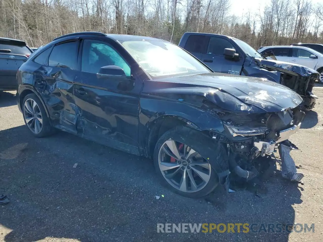 4 Photograph of a damaged car WA134AFY3N2088567 AUDI SQ5 SPORTB 2022