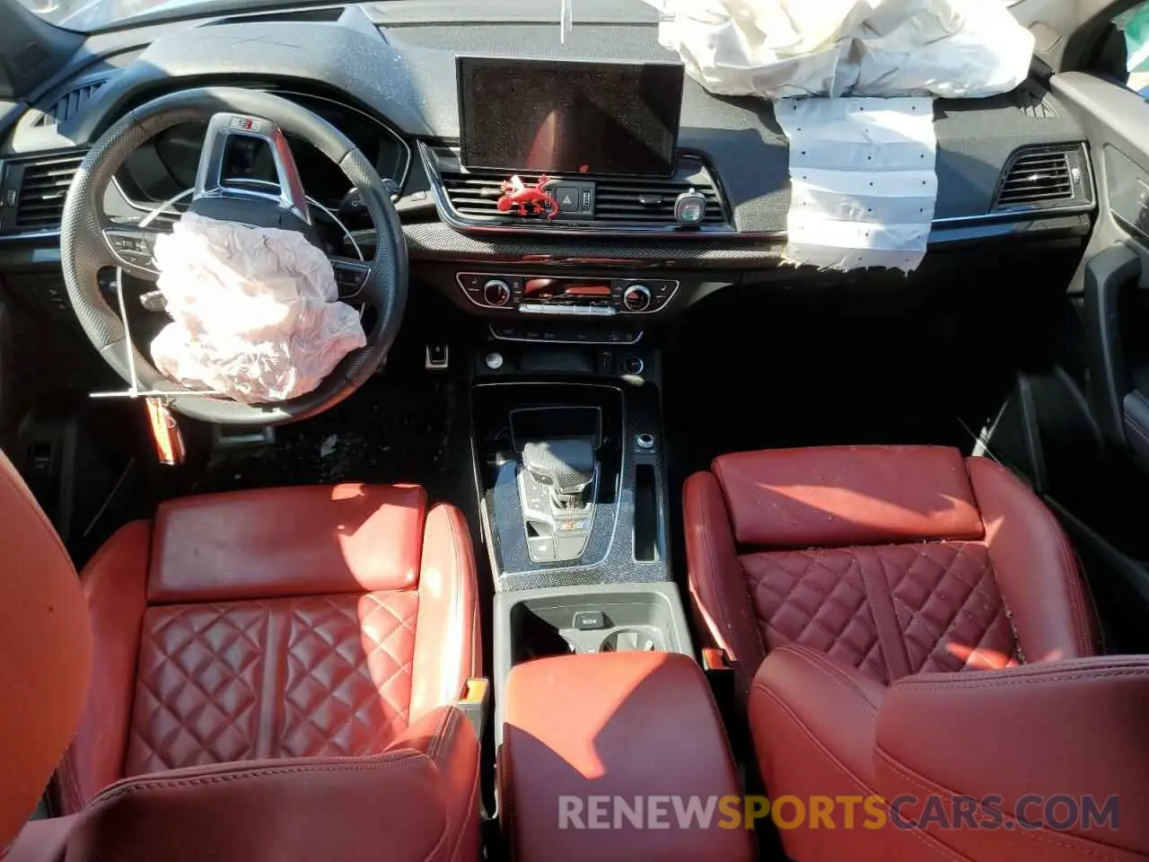 8 Photograph of a damaged car WA134AFY3N2088567 AUDI SQ5 SPORTB 2022