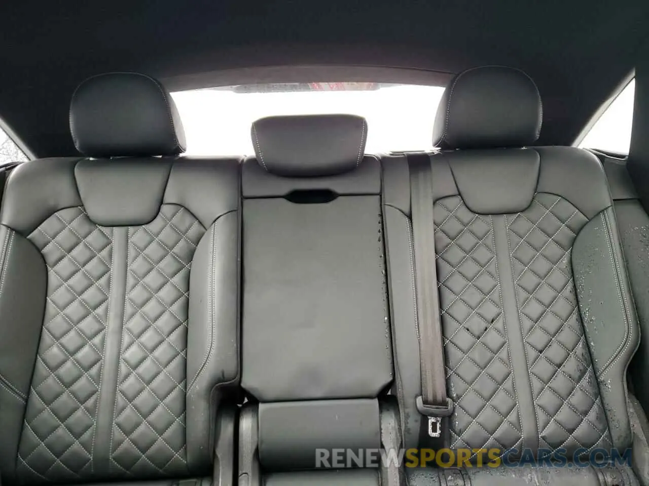 10 Photograph of a damaged car WA124AFY6P2169321 AUDI SQ5 SPORTB 2023