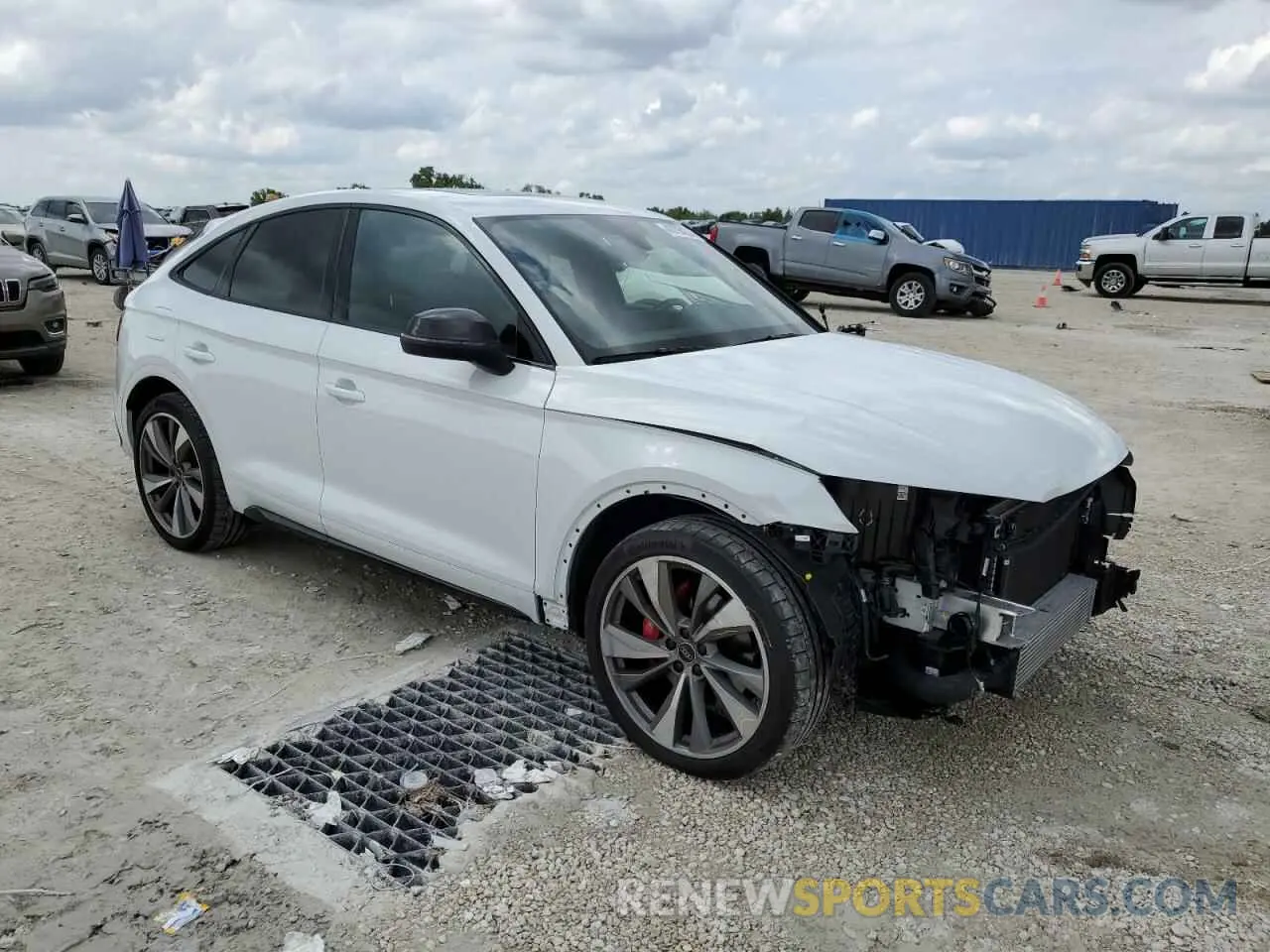 4 Photograph of a damaged car WA124AFY7P2025115 AUDI SQ5 SPORTB 2023