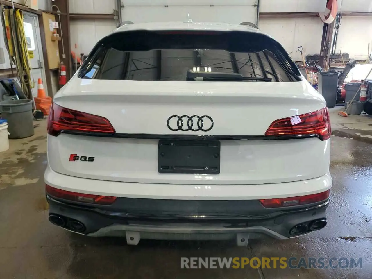 6 Photograph of a damaged car WA134AFYXP2080906 AUDI SQ5 SPORTB 2023
