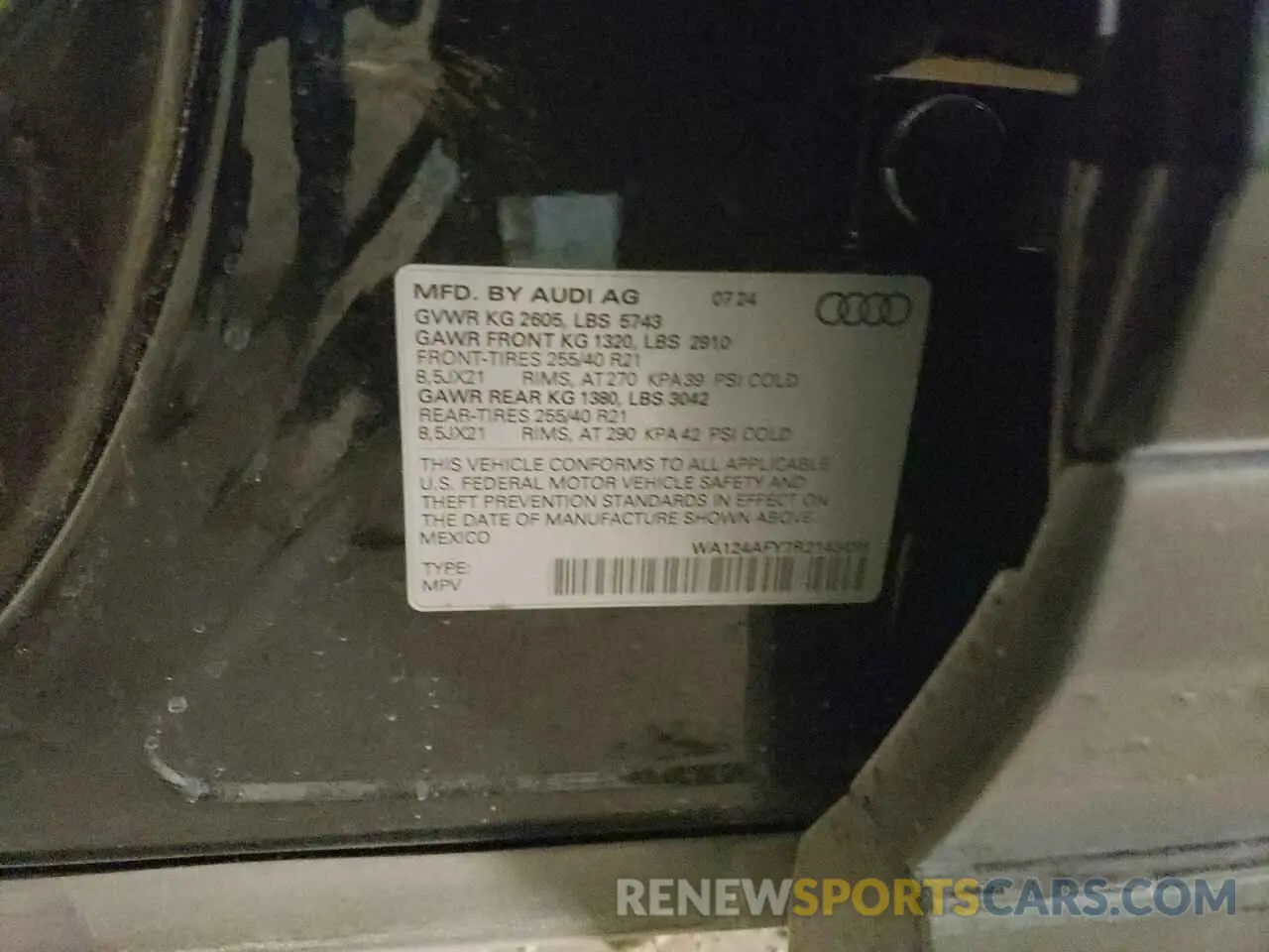 14 Photograph of a damaged car WA124AFY7R2143488 AUDI SQ5 SPORTB 2024