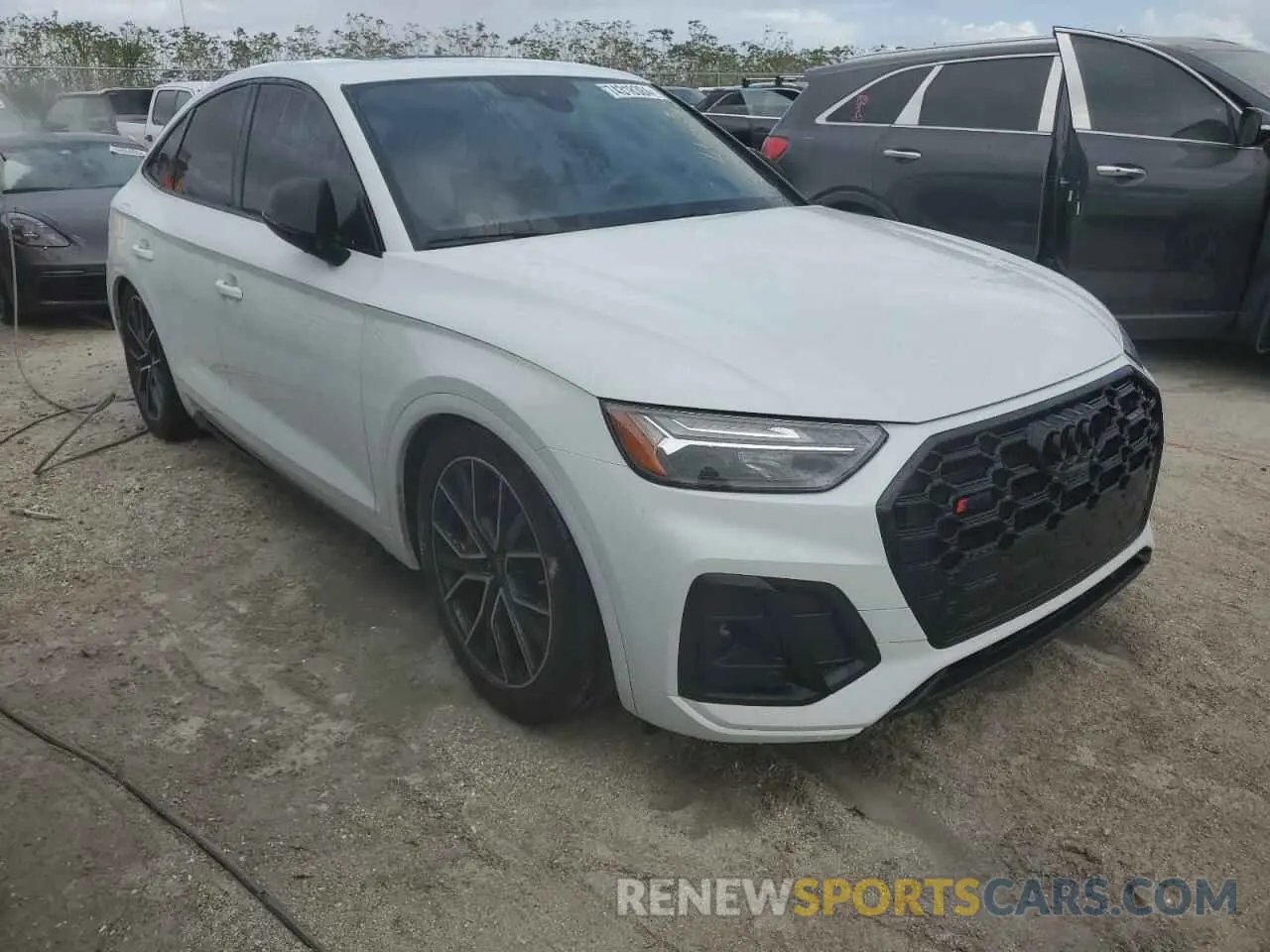 4 Photograph of a damaged car WA124AFY8R2021674 AUDI SQ5 SPORTB 2024