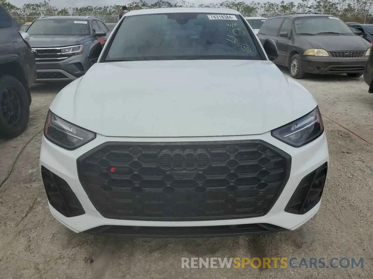 5 Photograph of a damaged car WA124AFY8R2021674 AUDI SQ5 SPORTB 2024