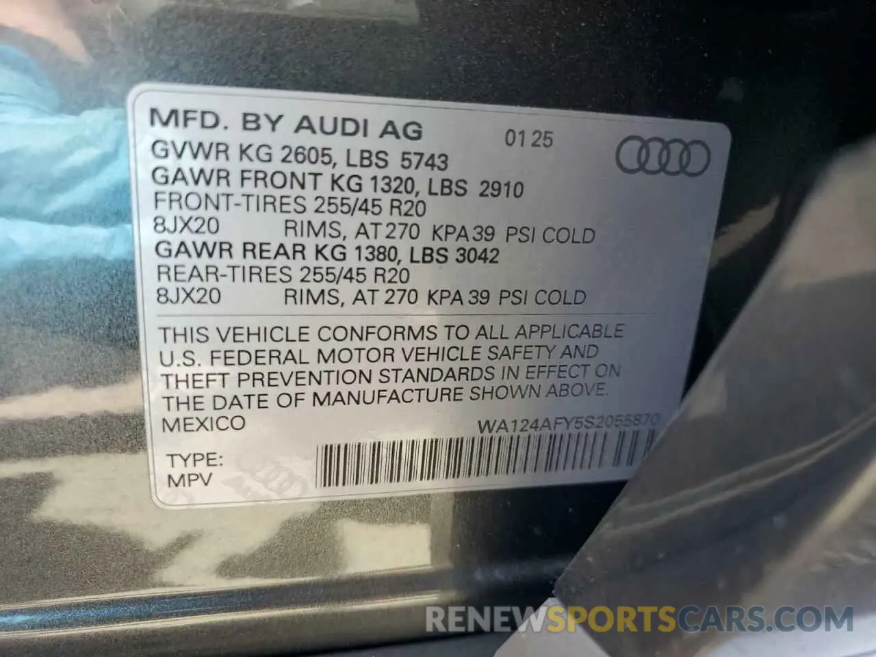13 Photograph of a damaged car WA124AFY5S2055870 AUDI SQ5 SPORTB 2025