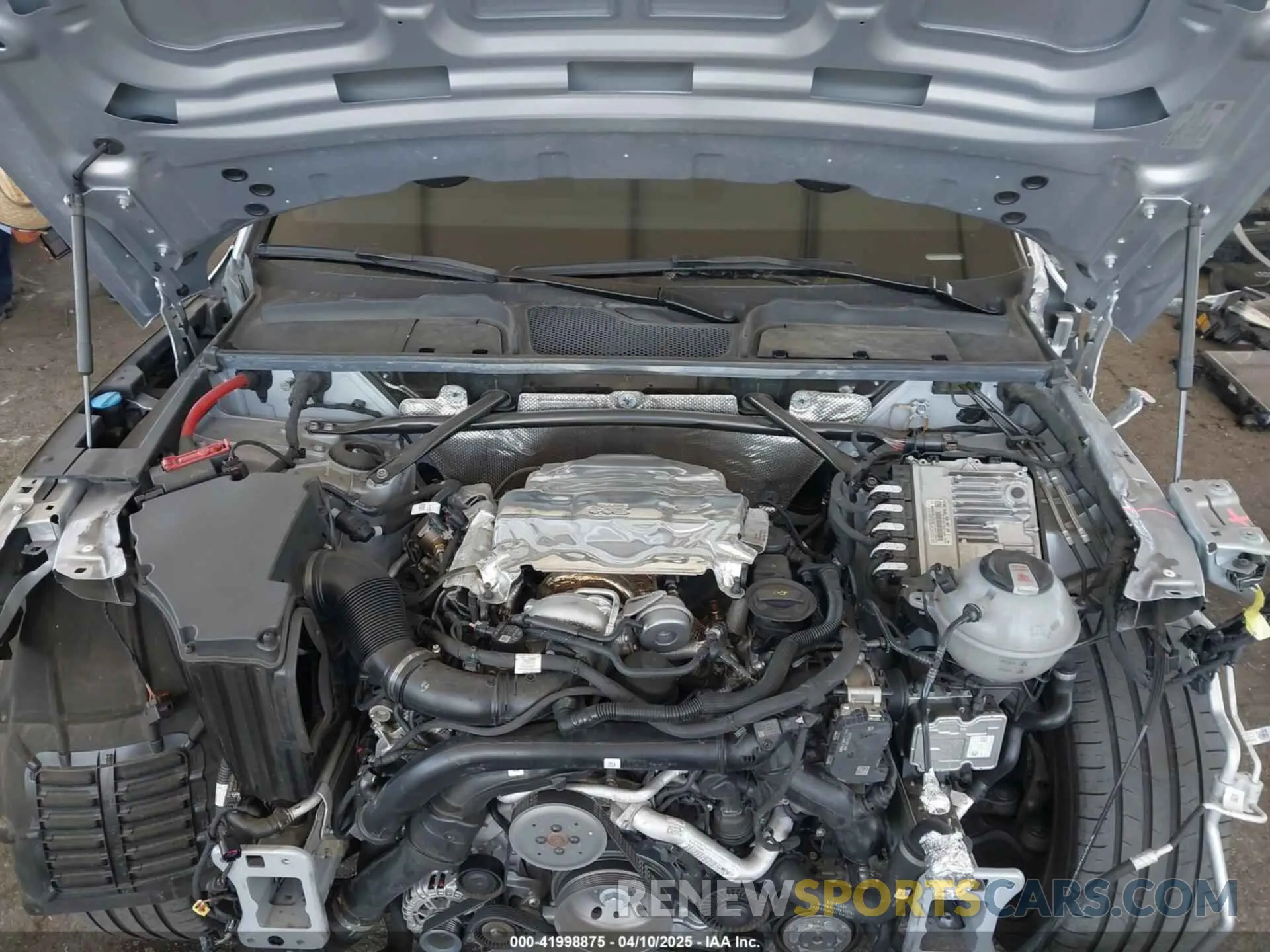 10 Photograph of a damaged car WA124AFY1P2033677 AUDI SQ5 SPORTBACK 2023