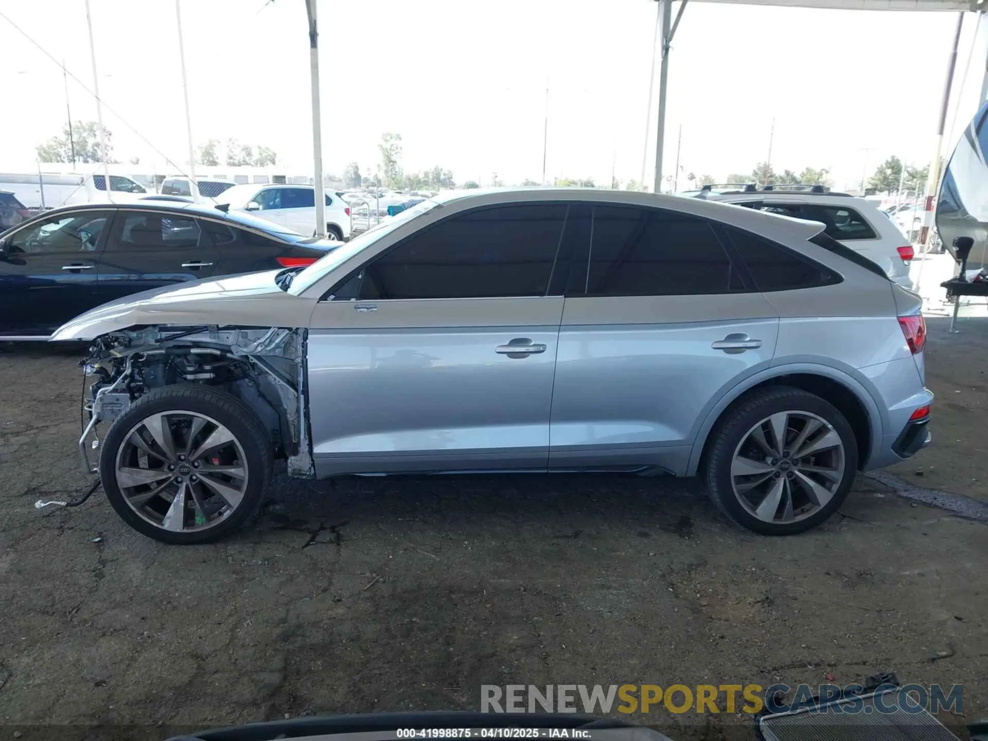 15 Photograph of a damaged car WA124AFY1P2033677 AUDI SQ5 SPORTBACK 2023