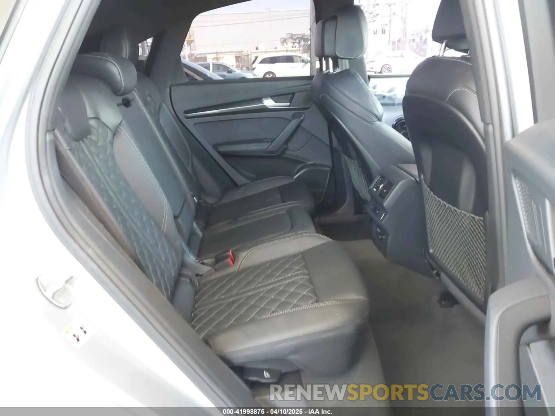 8 Photograph of a damaged car WA124AFY1P2033677 AUDI SQ5 SPORTBACK 2023