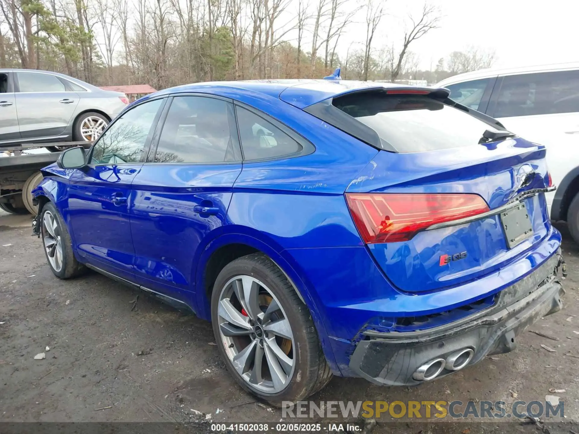 14 Photograph of a damaged car WA124AFY8P2010638 AUDI SQ5 SPORTBACK 2023