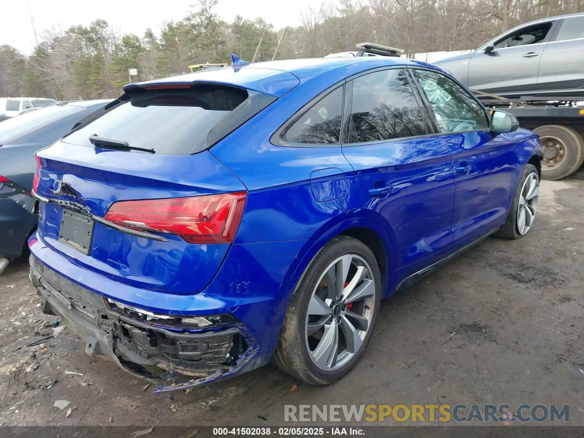 4 Photograph of a damaged car WA124AFY8P2010638 AUDI SQ5 SPORTBACK 2023