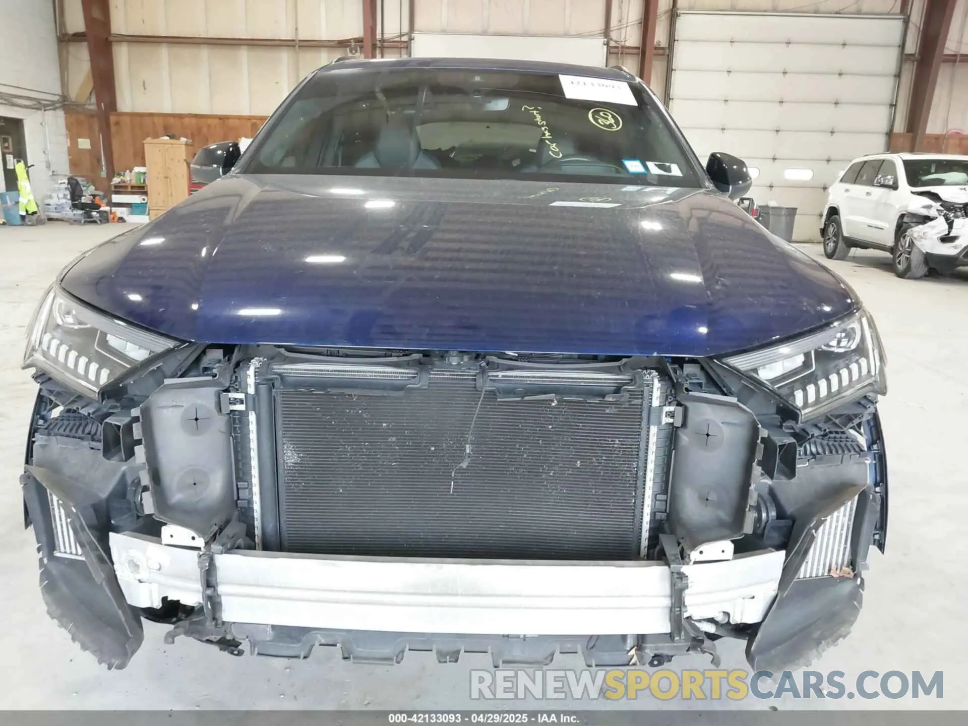 6 Photograph of a damaged car WA1VWAF73LD013508 AUDI SQ7 2020
