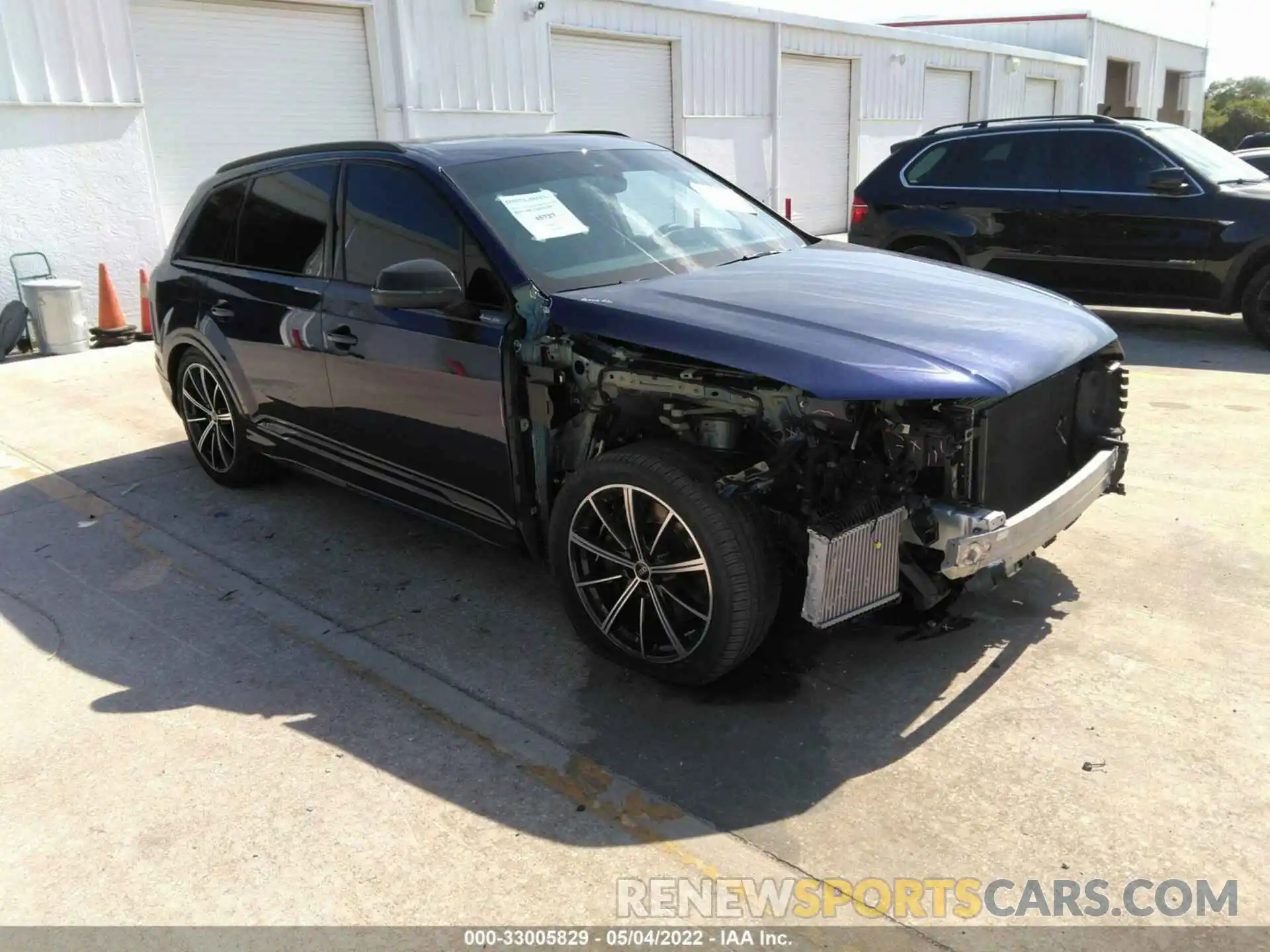 1 Photograph of a damaged car WA1VWBF7XMD017580 AUDI SQ7 2021