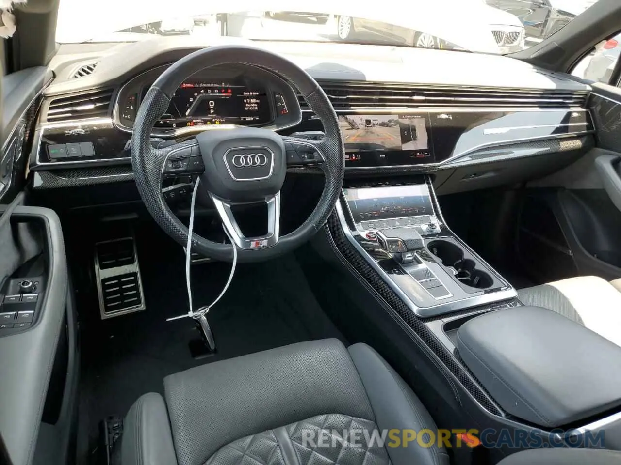8 Photograph of a damaged car WA1AWBF77ND009064 AUDI SQ7 2022