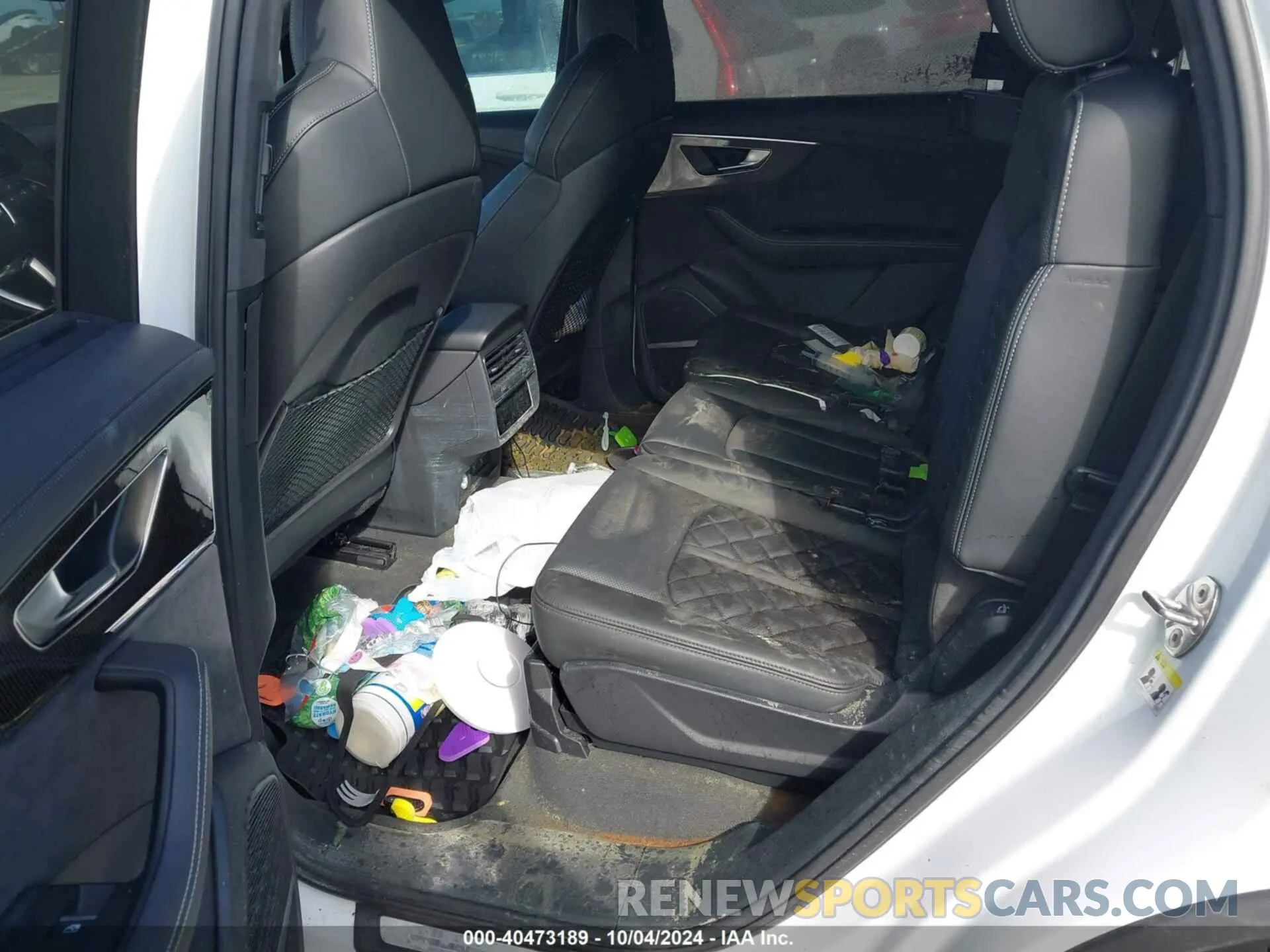 8 Photograph of a damaged car WA1VWBF70PD004860 AUDI SQ7 2023