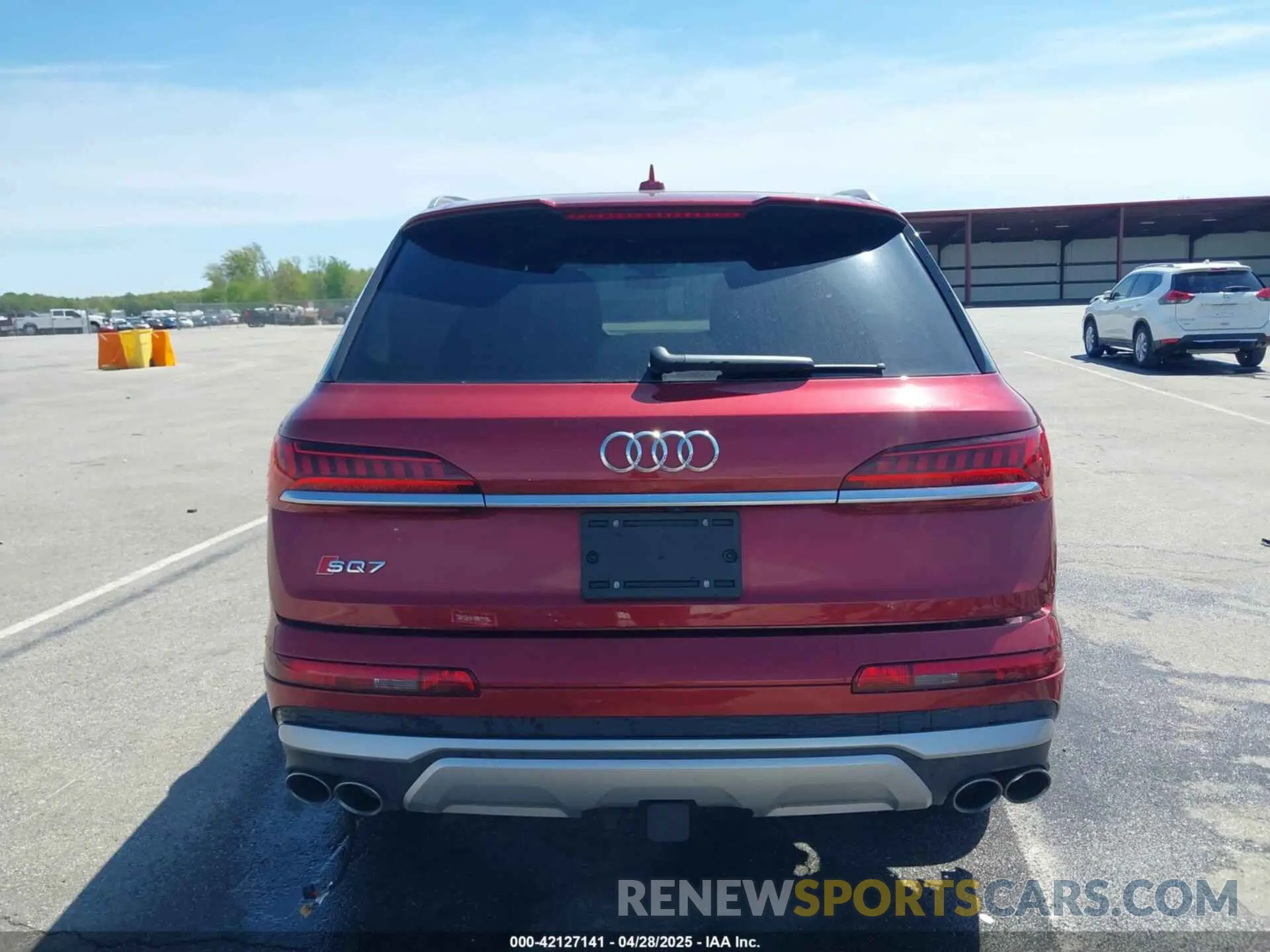 17 Photograph of a damaged car WA1VWBF74RD008199 AUDI SQ7 2024