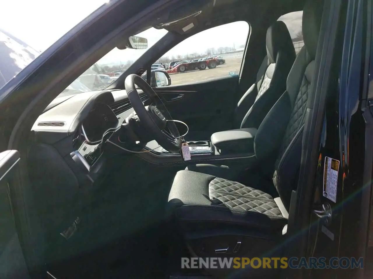 7 Photograph of a damaged car WA1AWBF73SD008747 AUDI SQ7 2025