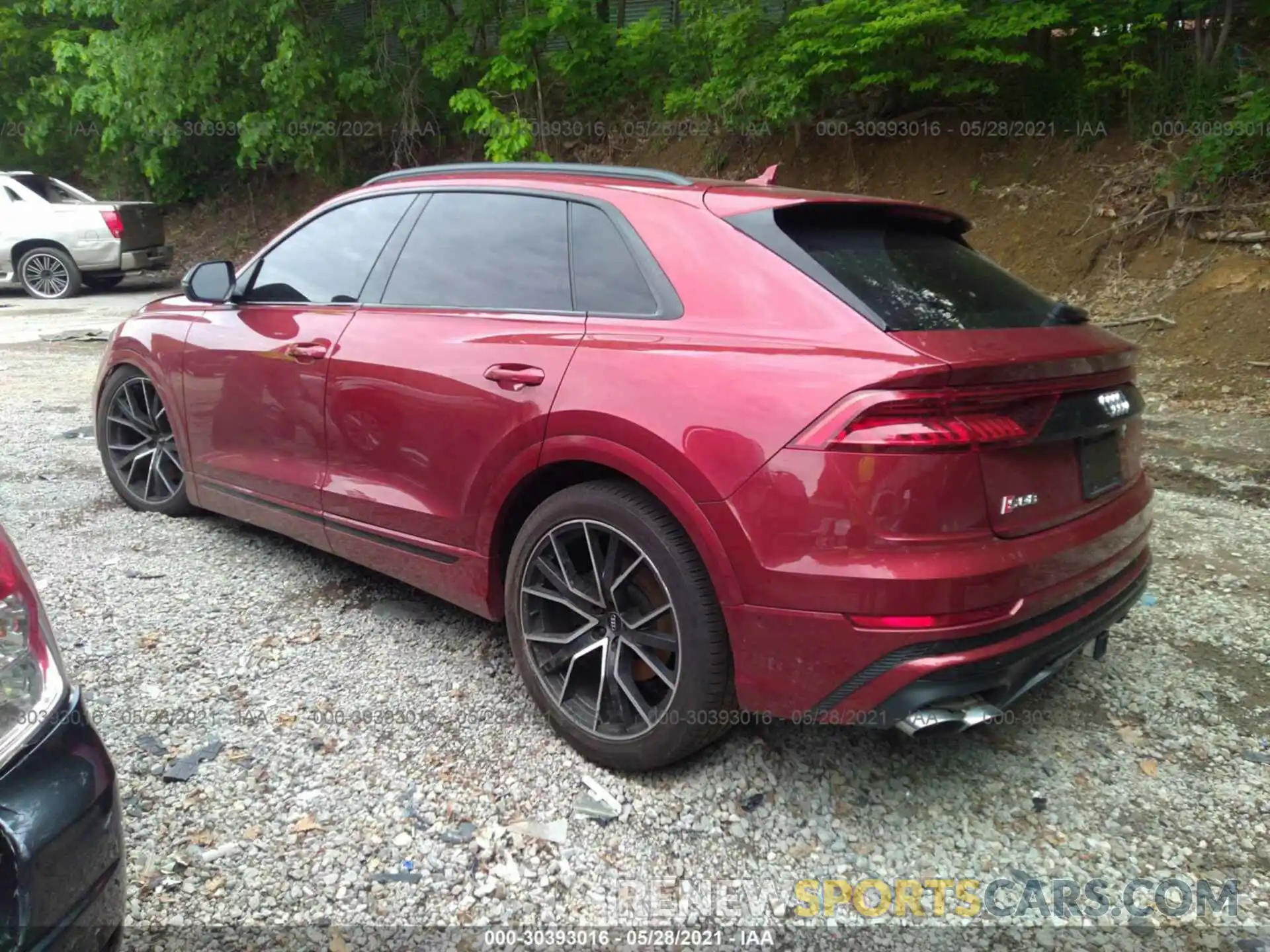 3 Photograph of a damaged car WA1AWBF10MD001771 AUDI SQ8 2021