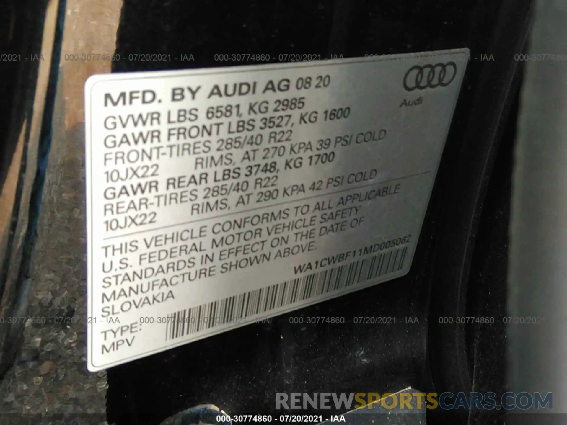 9 Photograph of a damaged car WA1CWBF11MD005062 AUDI SQ8 2021