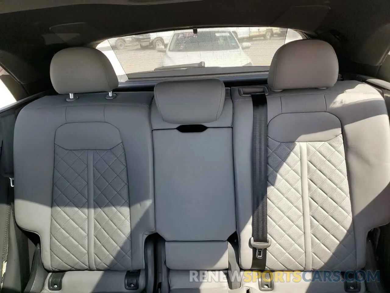 10 Photograph of a damaged car WA1CWBF17MD008130 AUDI SQ8 2021