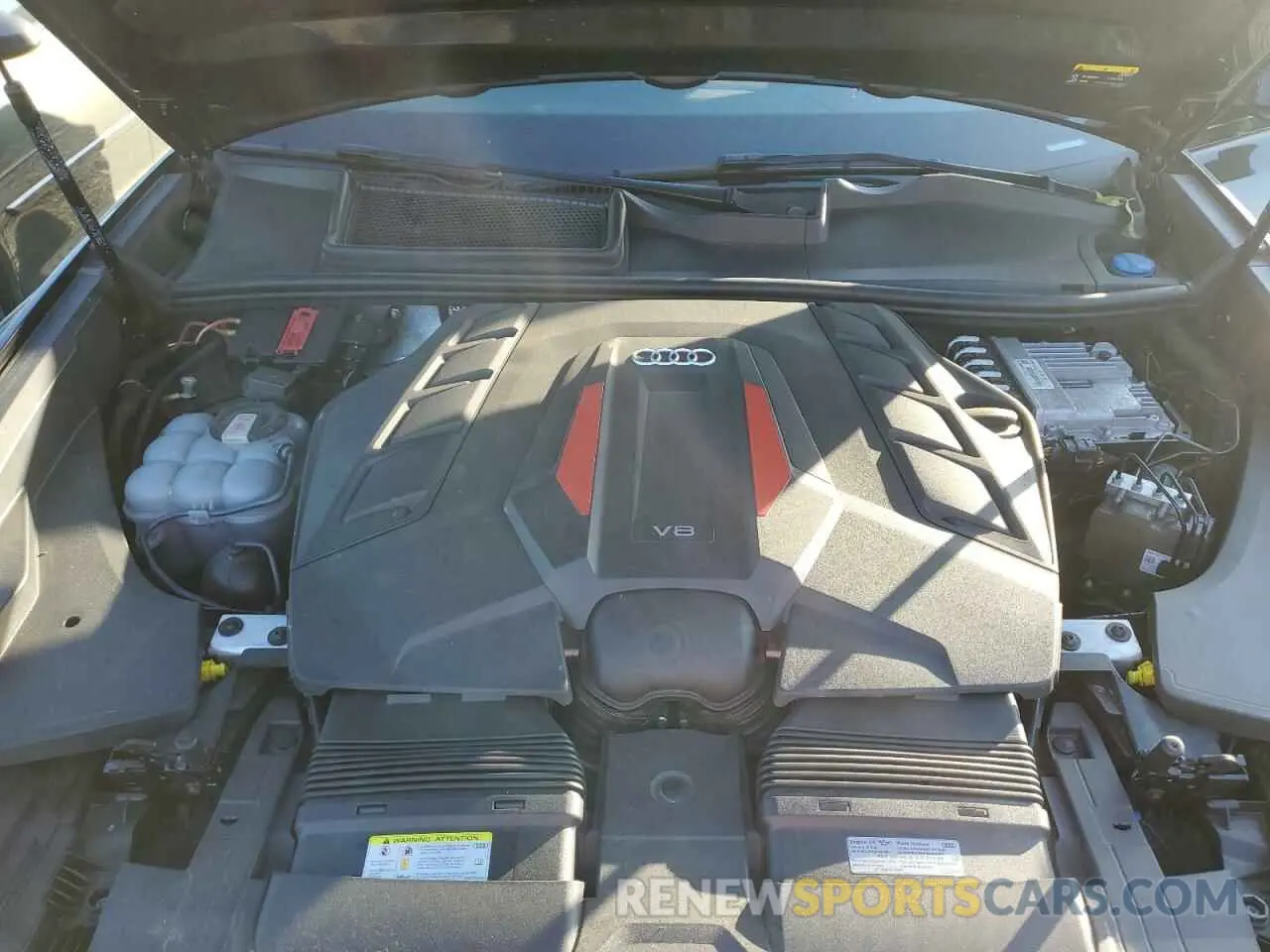 12 Photograph of a damaged car WA1CWBF18MD035658 AUDI SQ8 2021