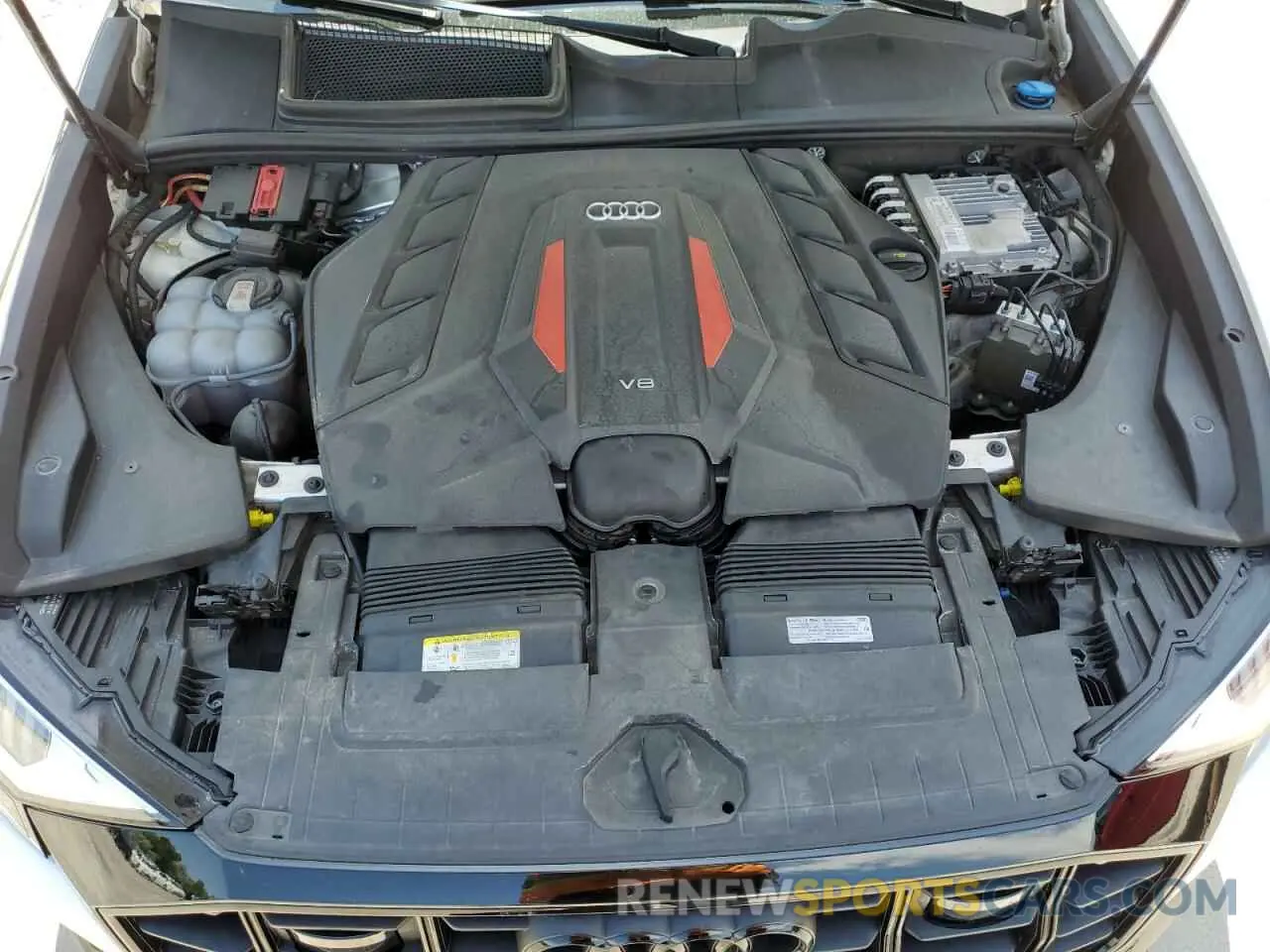 12 Photograph of a damaged car WA1CWBF1XMD016917 AUDI SQ8 2021