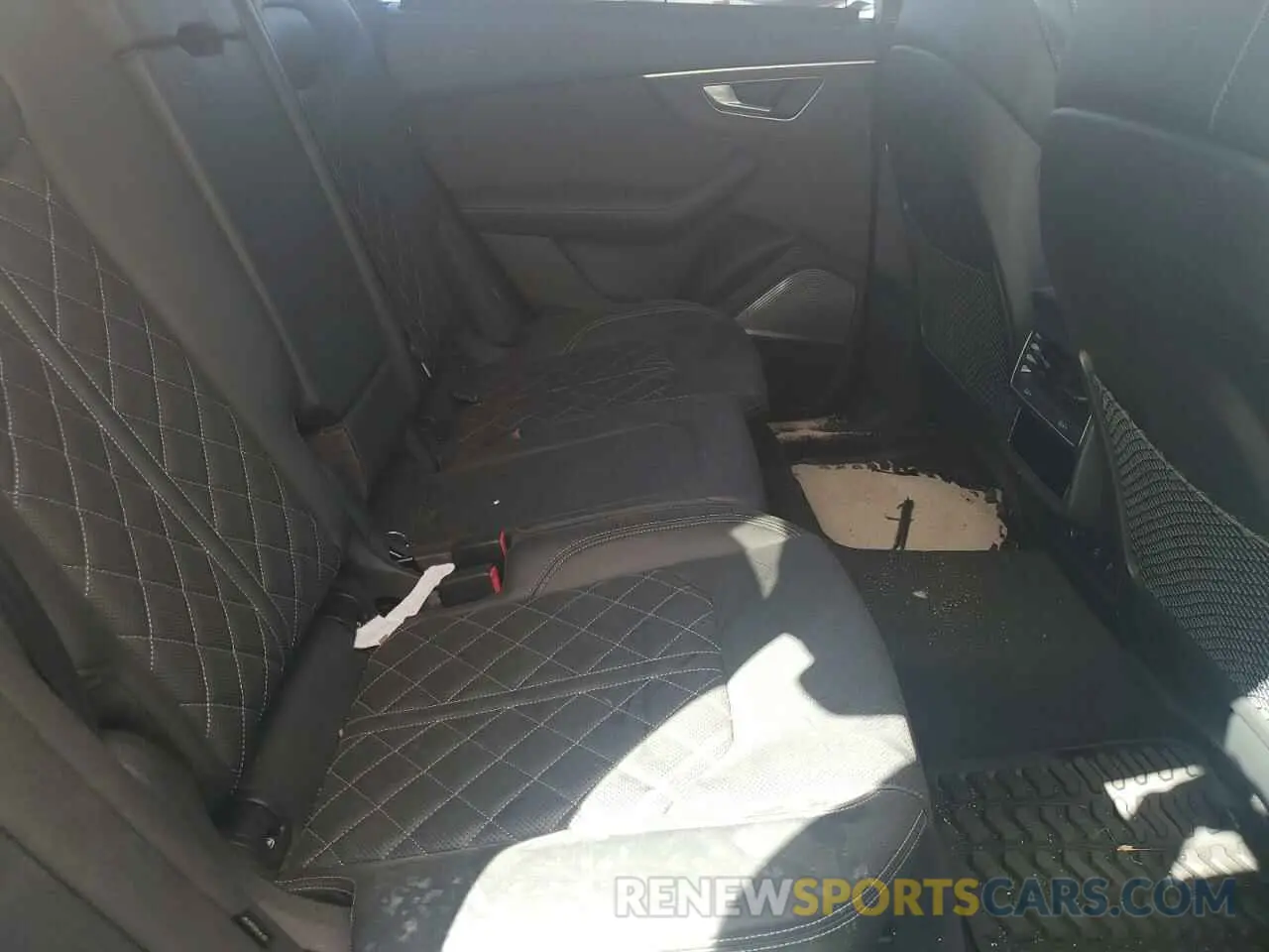 10 Photograph of a damaged car WA1CWBF16PD027305 AUDI SQ8 2023