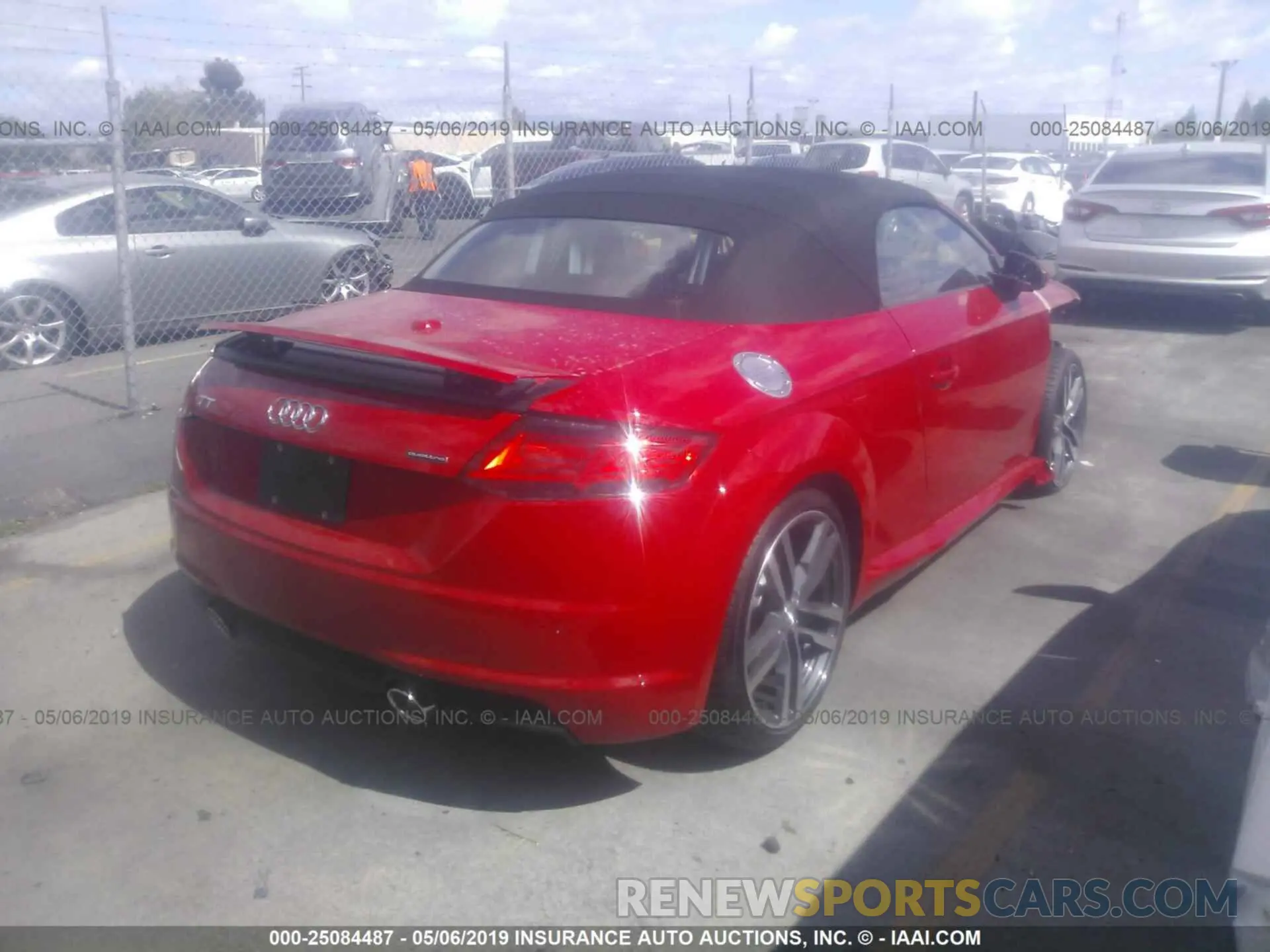 4 Photograph of a damaged car TRUTECFV2K1003777 AUDI TT 2019