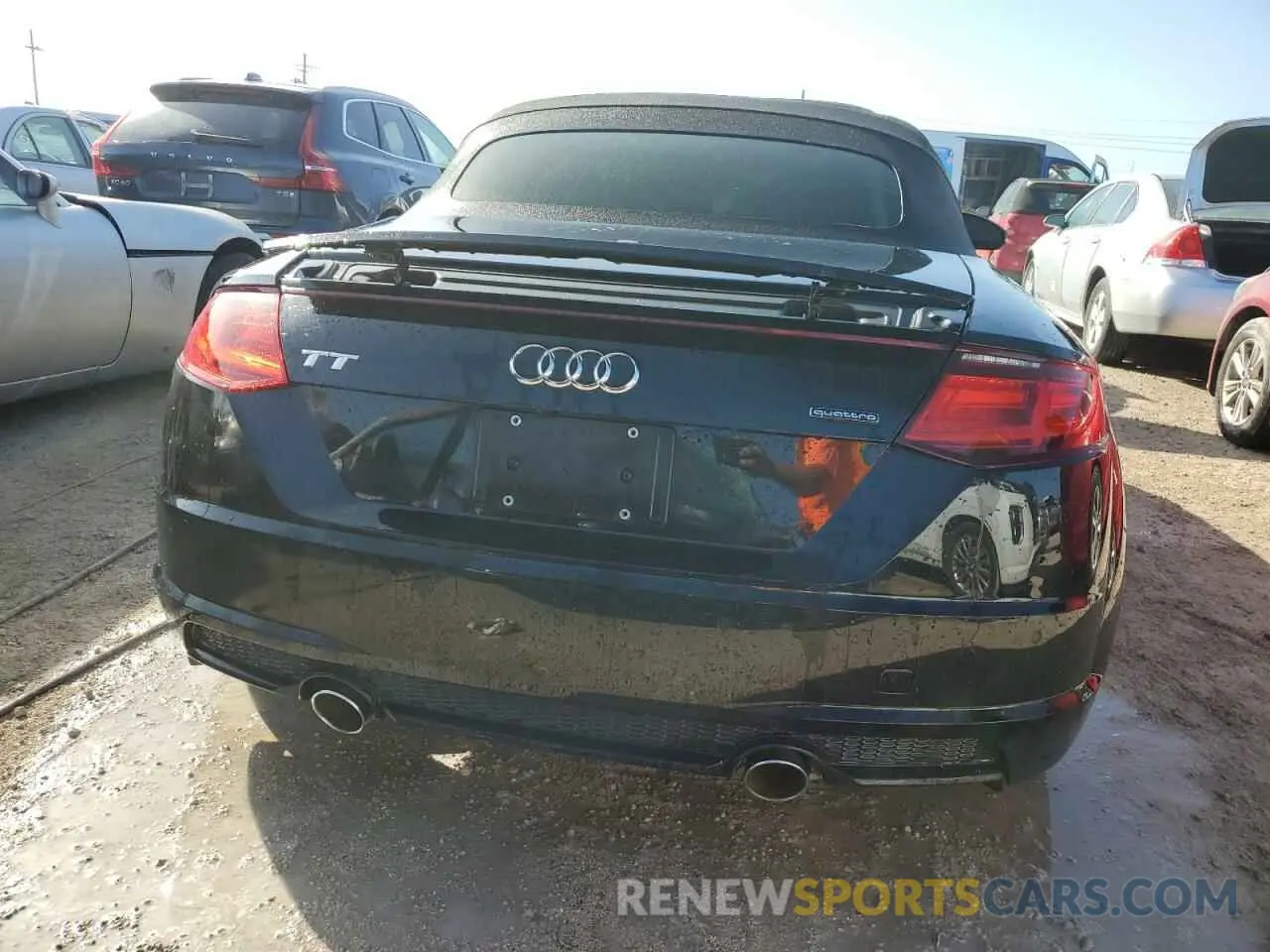 6 Photograph of a damaged car TRUTECFV7K1003418 AUDI TT 2019