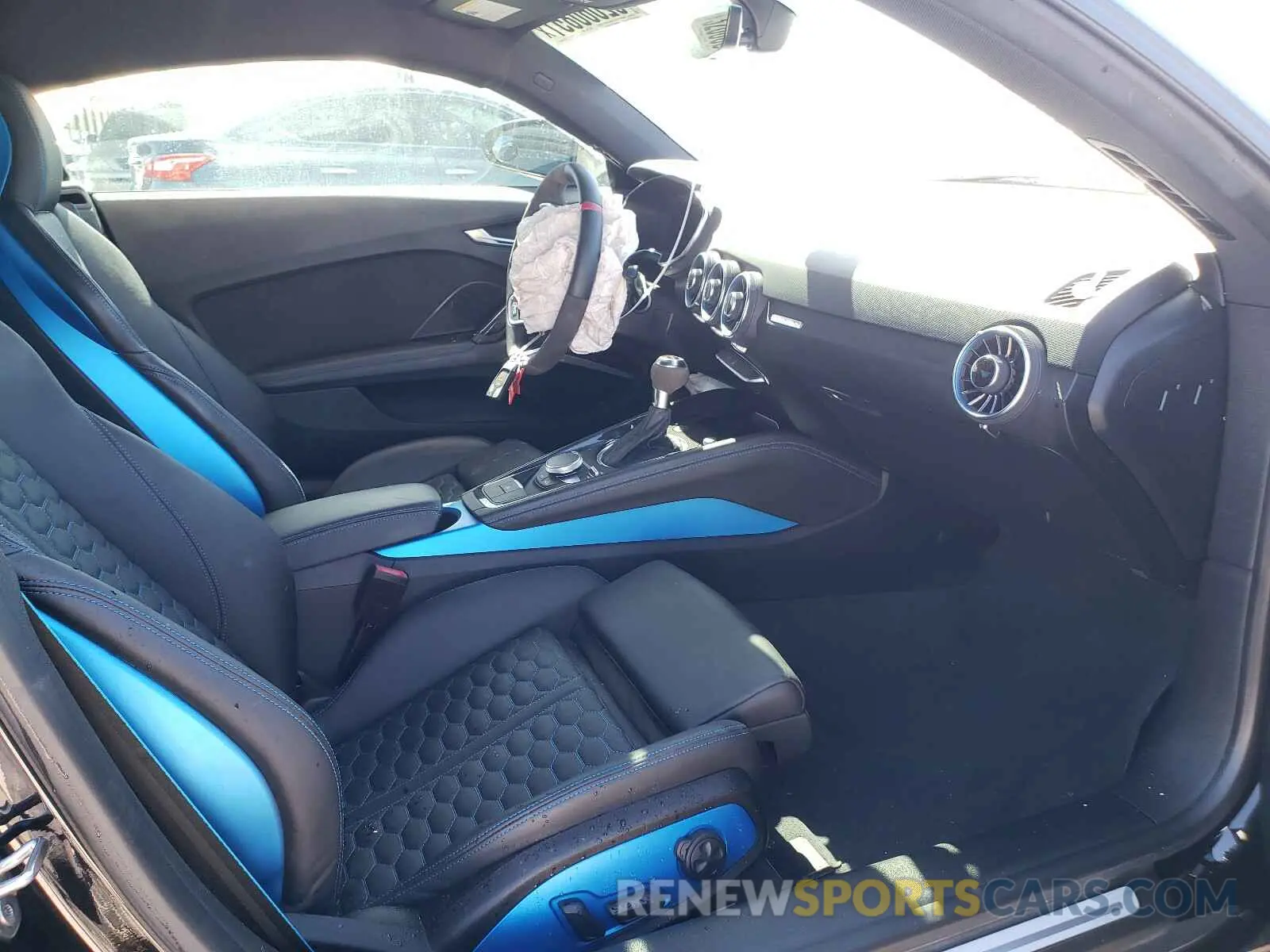 5 Photograph of a damaged car WUAASAFV5K1901114 AUDI TT 2019