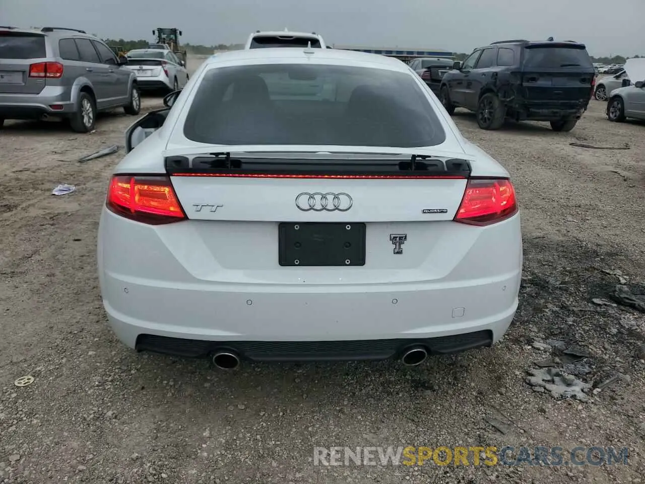 6 Photograph of a damaged car TRUAEAFV7L1001195 AUDI TT 2020