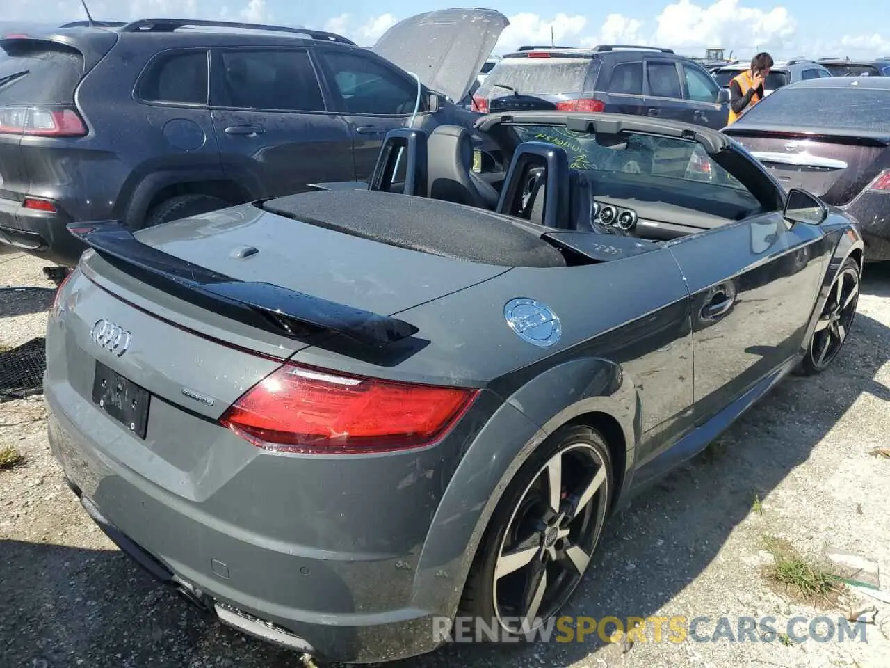 3 Photograph of a damaged car TRUTECFV1L1001052 AUDI TT 2020