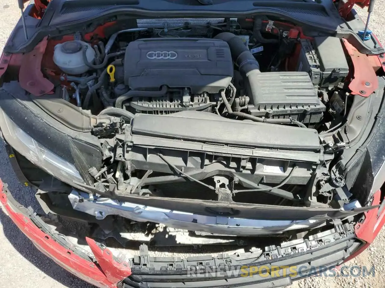 11 Photograph of a damaged car TRUAEAFV8M1002552 AUDI TT 2021