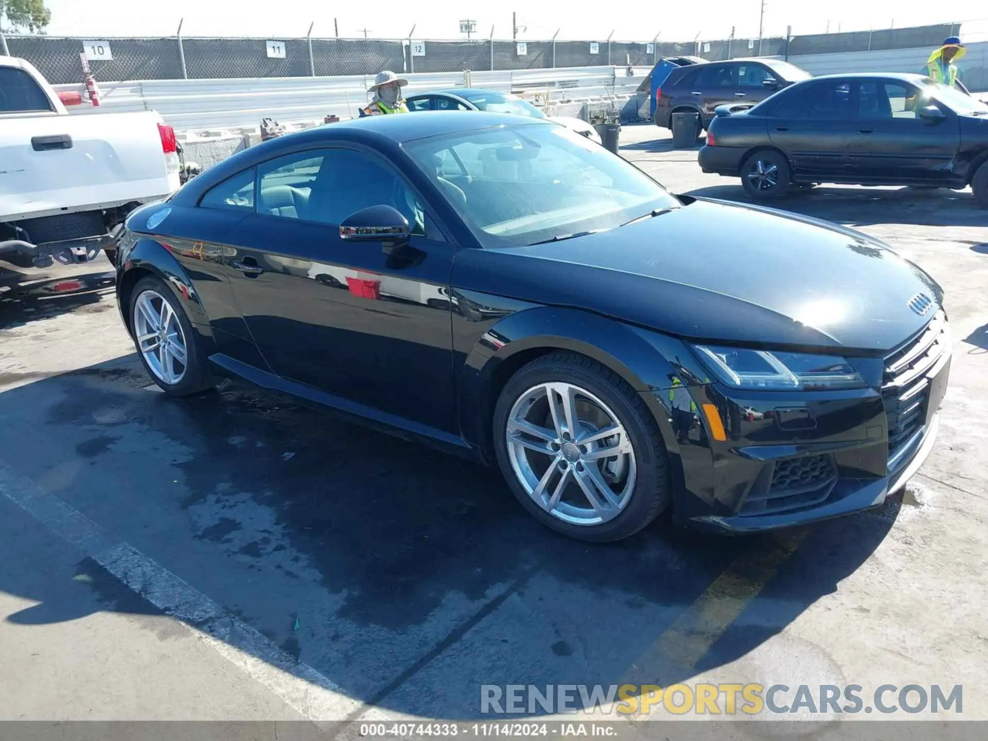 1 Photograph of a damaged car TRUAEAFV1N1002572 AUDI TT 2022
