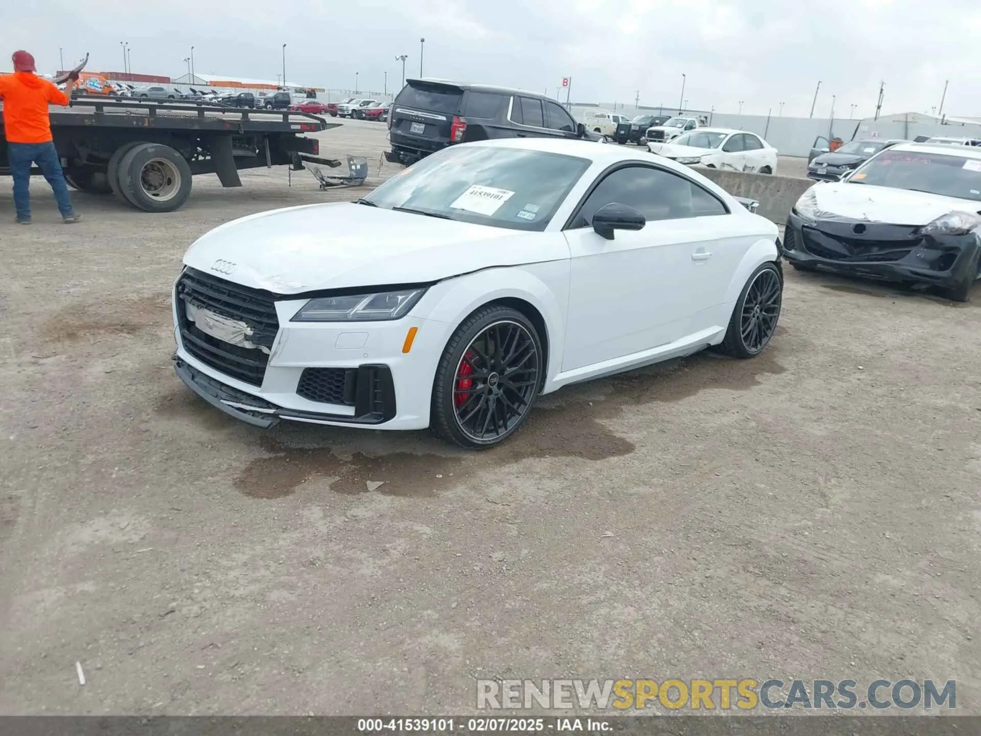 2 Photograph of a damaged car TRUA1AFV4L1006379 AUDI TTS 2020